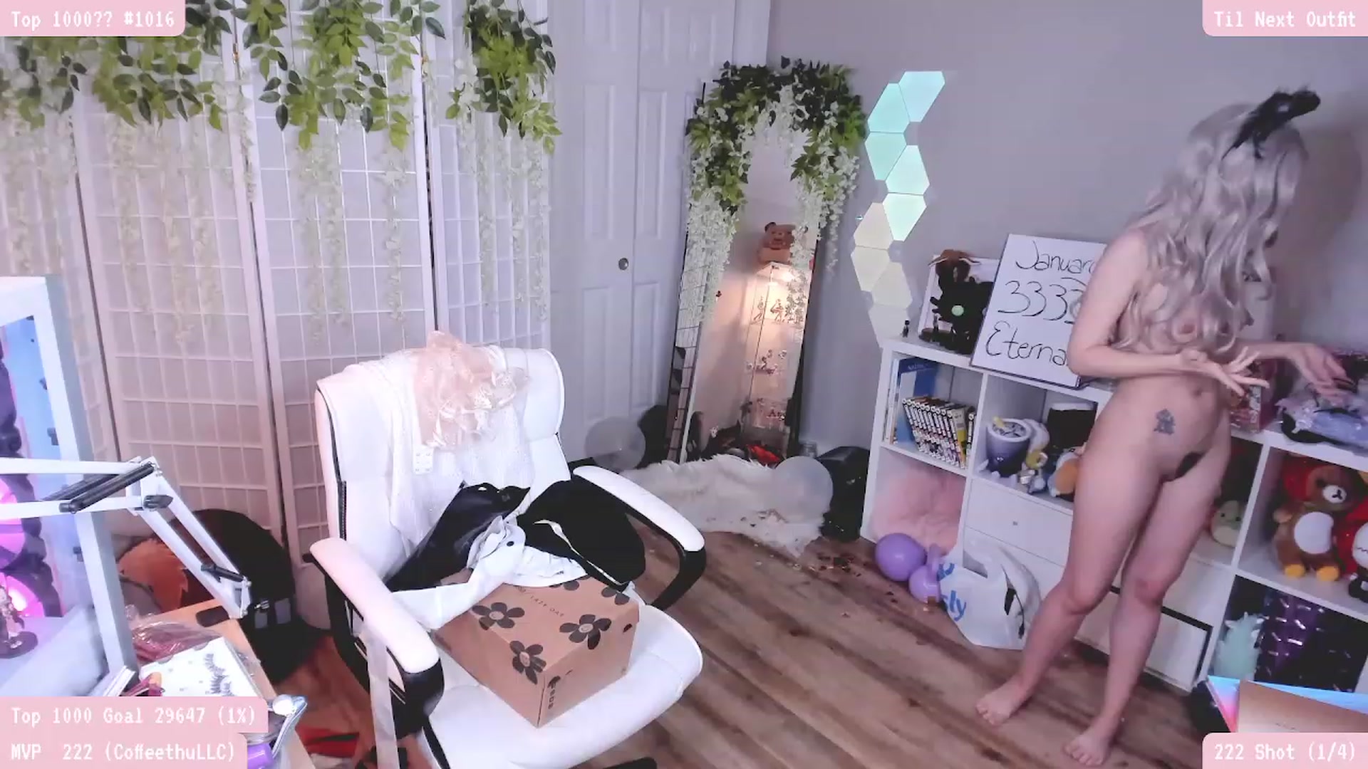 Gallery image thumbnail from Komorebi's myfreecams stream on, 01/22/2023, 08:32 image 8 of 20