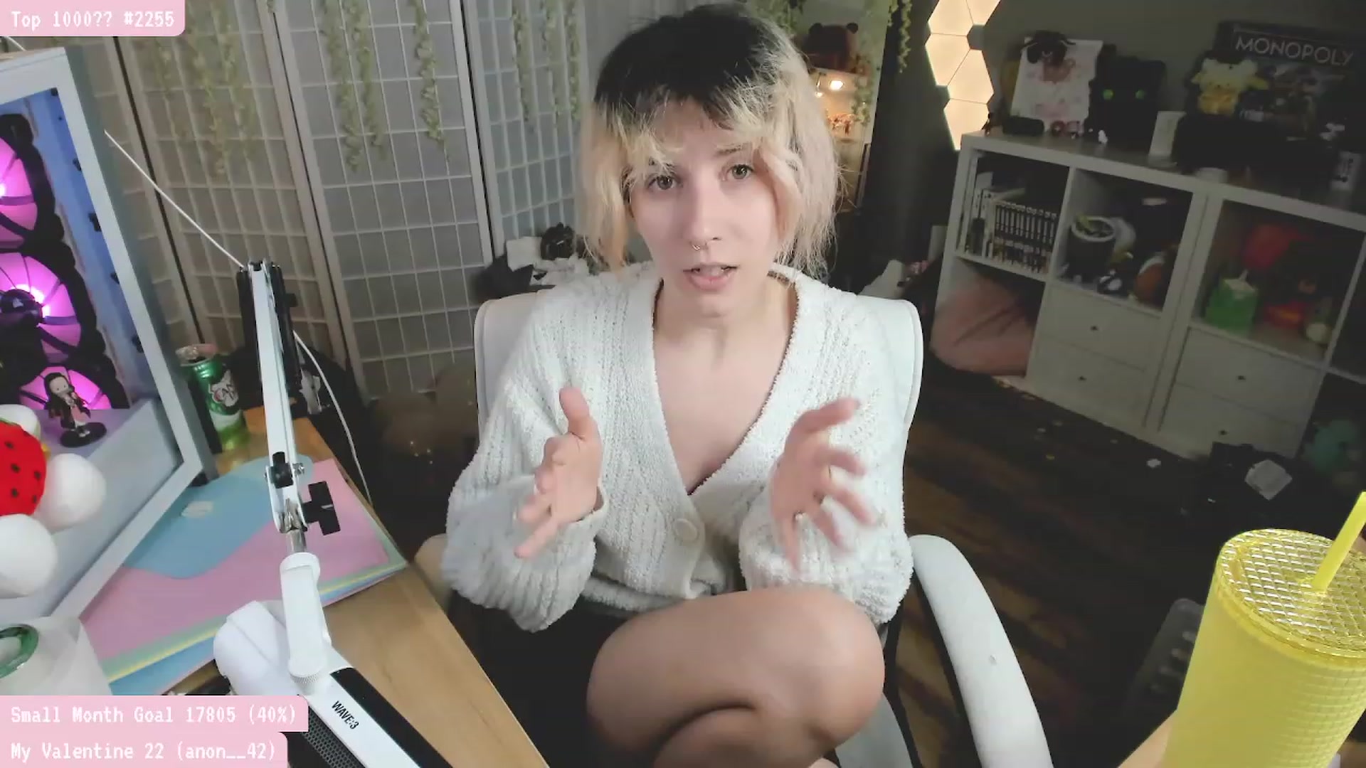 Gallery image thumbnail from Komorebi's myfreecams stream on, 02/11/2023, 07:13 image 4 of 20