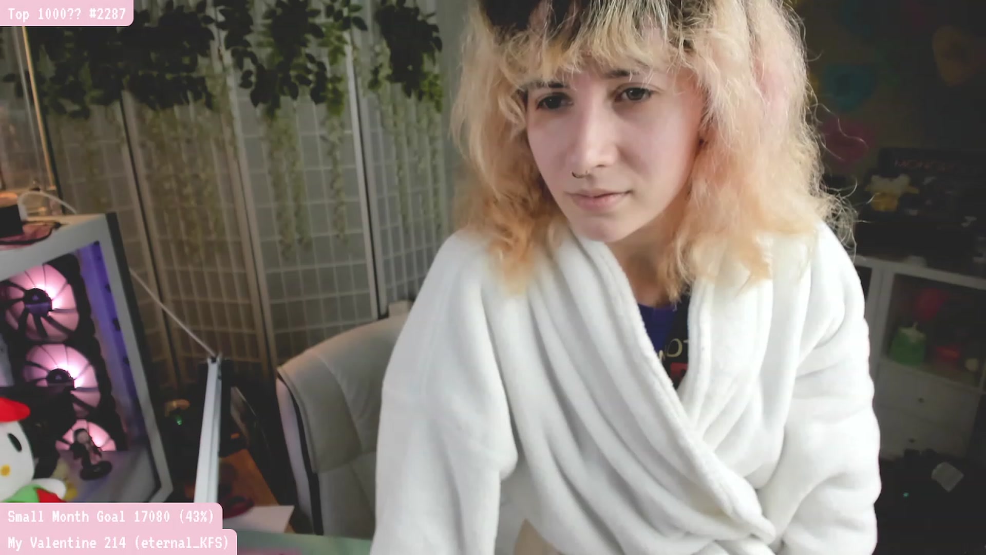 Gallery image thumbnail from Komorebi's myfreecams stream on, 02/12/2023, 01:36 image 2 of 20
