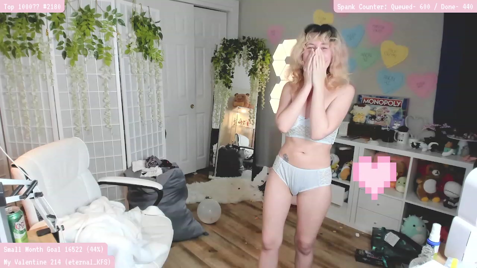 Gallery image thumbnail from Komorebi's myfreecams stream on, 02/12/2023, 01:36 image 12 of 20