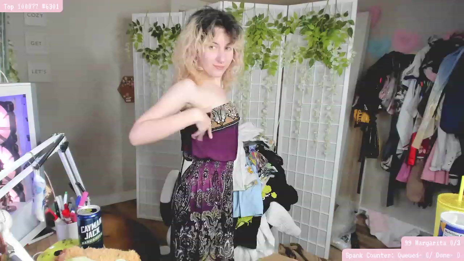 Gallery image thumbnail from Komorebi's myfreecams stream on, 03/05/2023, 07:39 image 4 of 20