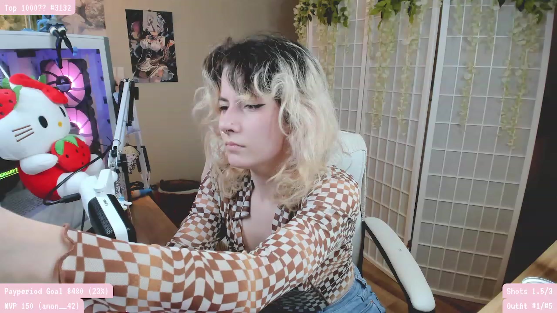 Gallery image thumbnail from Komorebi's myfreecams stream on, 03/18/2023, 07:14 image 11 of 20