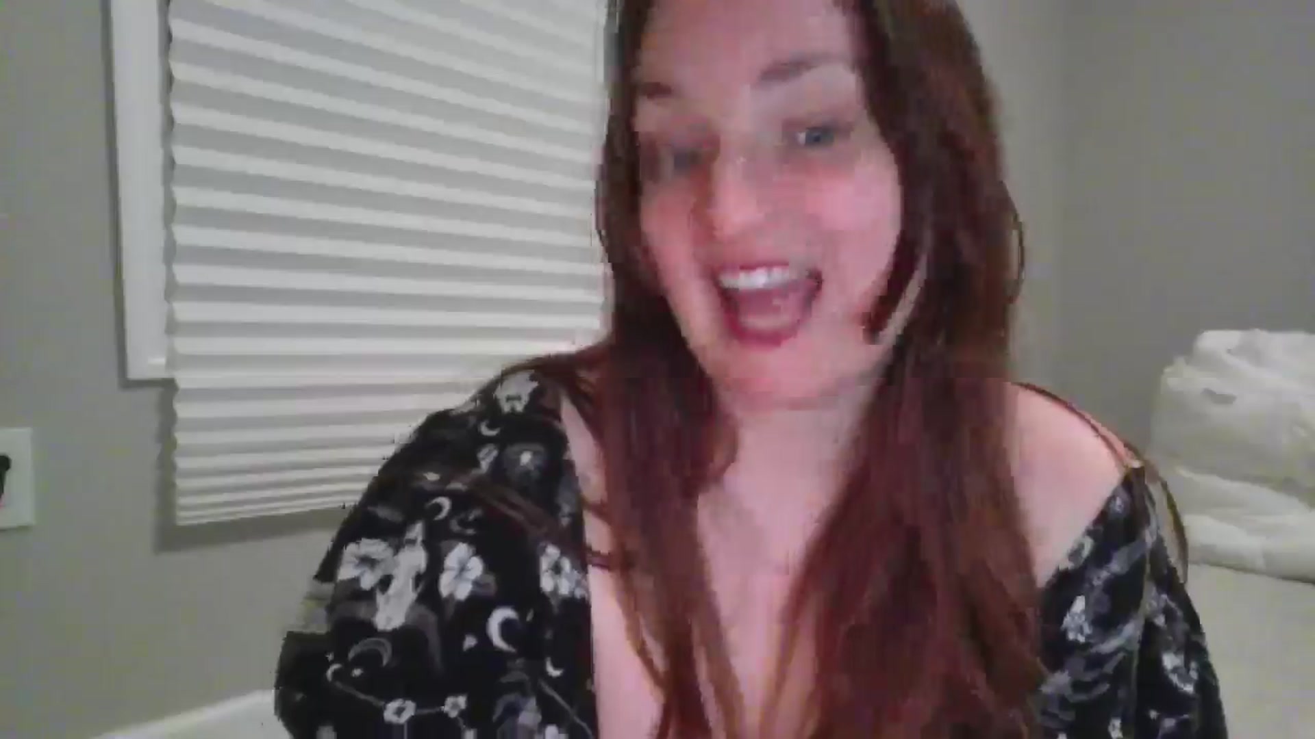 Gallery image thumbnail from KonnieCutie's myfreecams stream on, 01/04/2026, 23:43 image 5 of 20