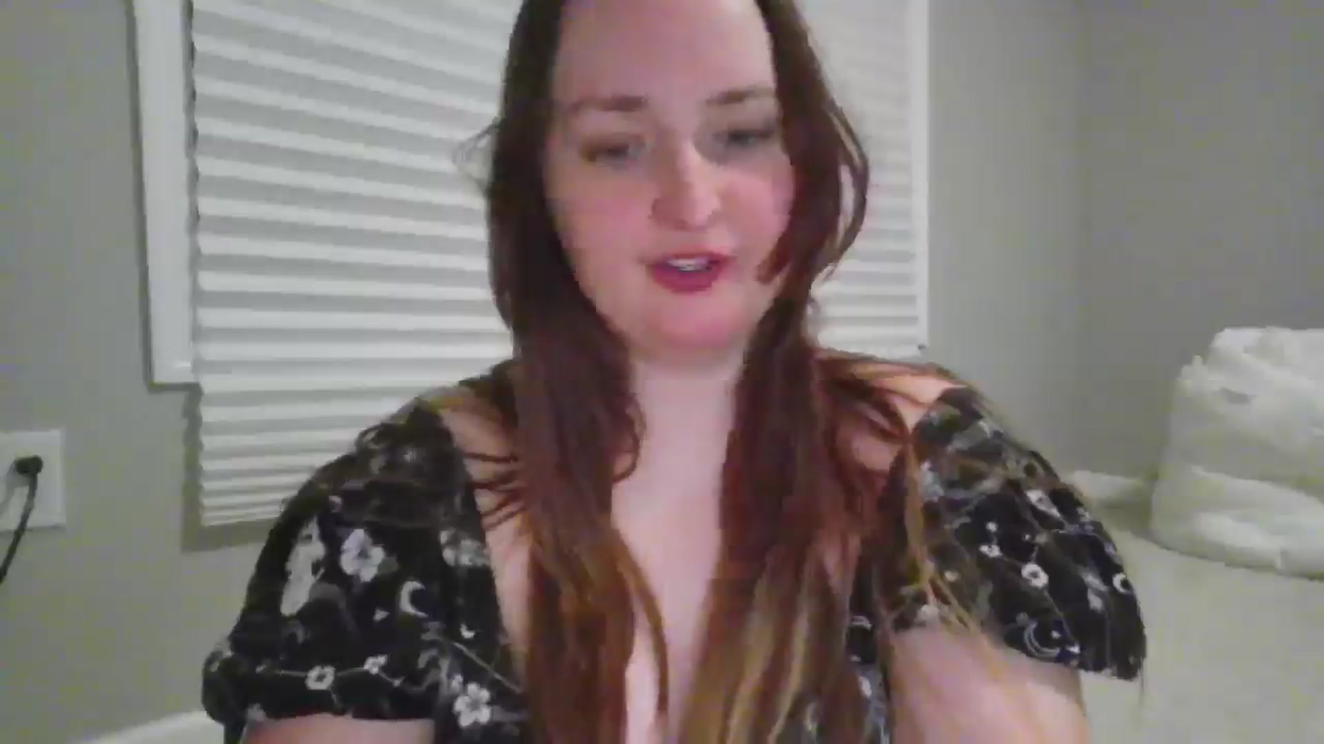 Gallery image thumbnail from KonnieCutie's myfreecams stream on, 01/04/2026, 23:43 image 16 of 20