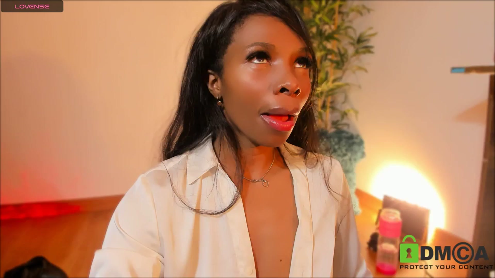 Gallery image thumbnail from Korataylor's myfreecams stream on, 03/17/2024, 08:37 image 3 of 20