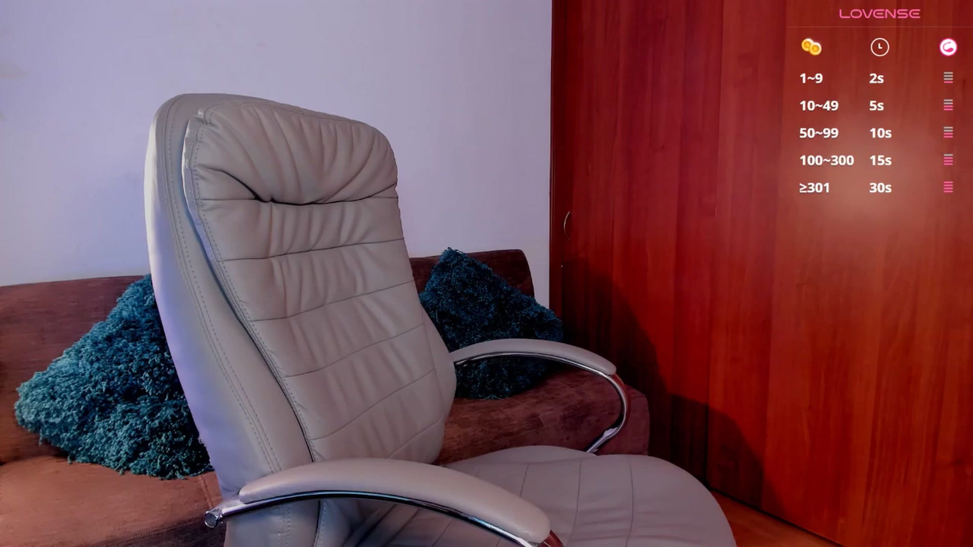 Gallery image thumbnail from Korataylor's myfreecams stream on, 10/03/2024, 09:01 image 10 of 20