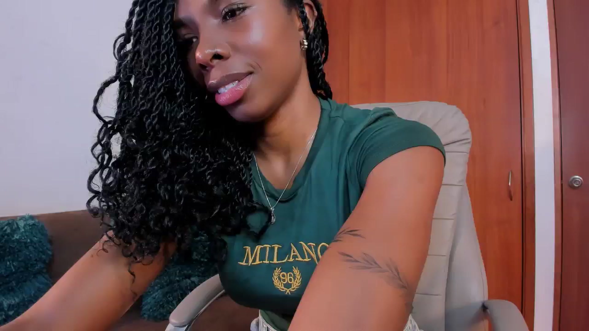 Gallery image thumbnail from Korataylor's myfreecams stream on, 02/05/2025, 03:02 image 12 of 20