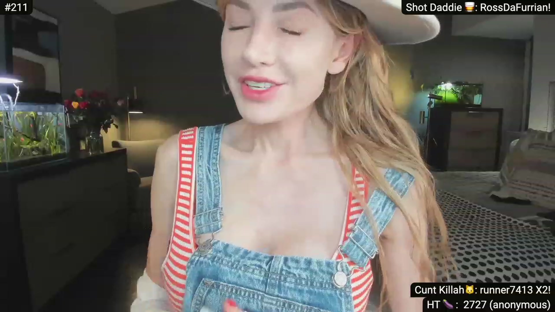 Gallery image thumbnail from Korova_'s myfreecams stream on, 07/08/2023, 08:08 image 8 of 20