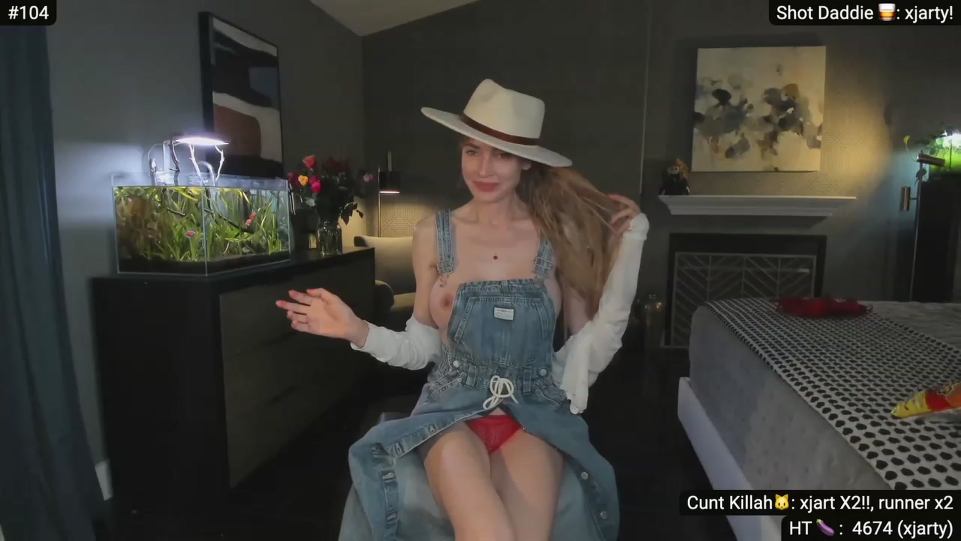 Gallery image thumbnail from Korova_'s myfreecams stream on, 07/08/2023, 10:10 image 13 of 20