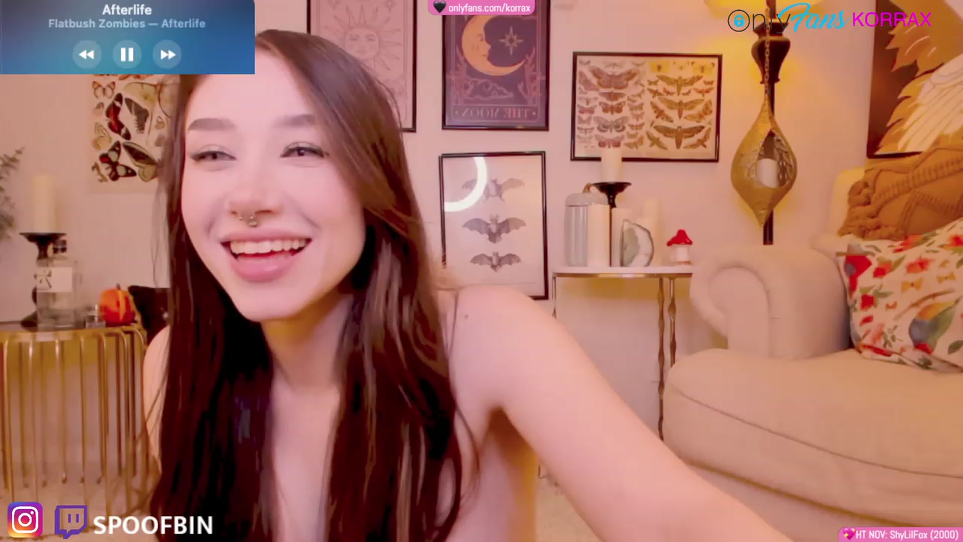 Gallery image thumbnail from Korra's myfreecams stream on, 11/20/2023, 14:06 image 16 of 20