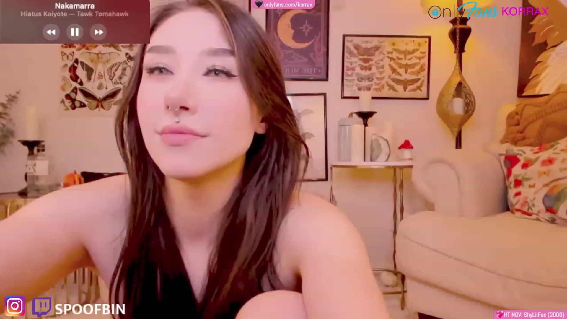 Gallery image thumbnail from Korra's myfreecams stream on, 11/20/2023, 14:06 image 18 of 20