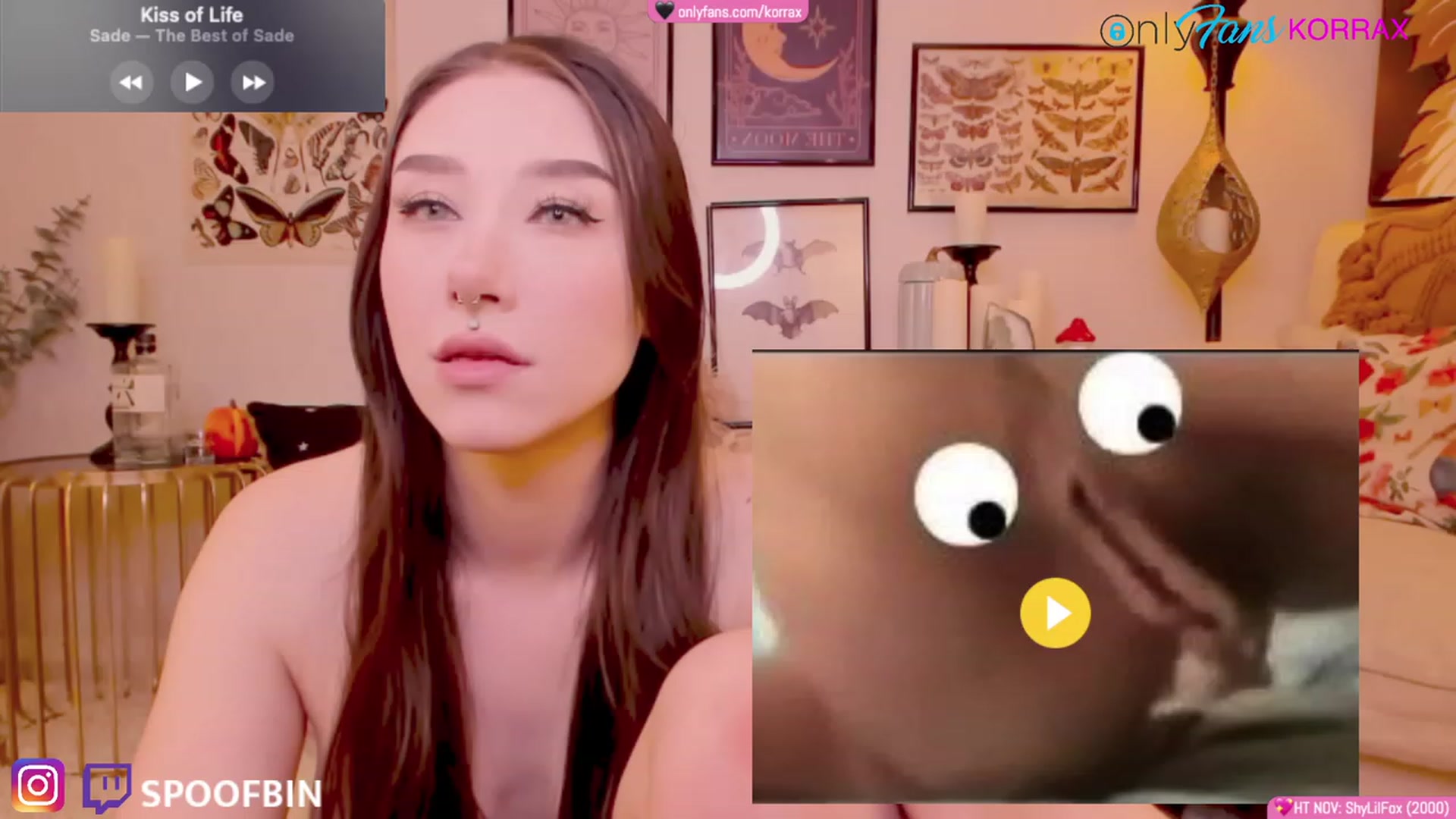 Gallery image thumbnail from Korra's myfreecams stream on, 11/20/2023, 14:06 image 6 of 20