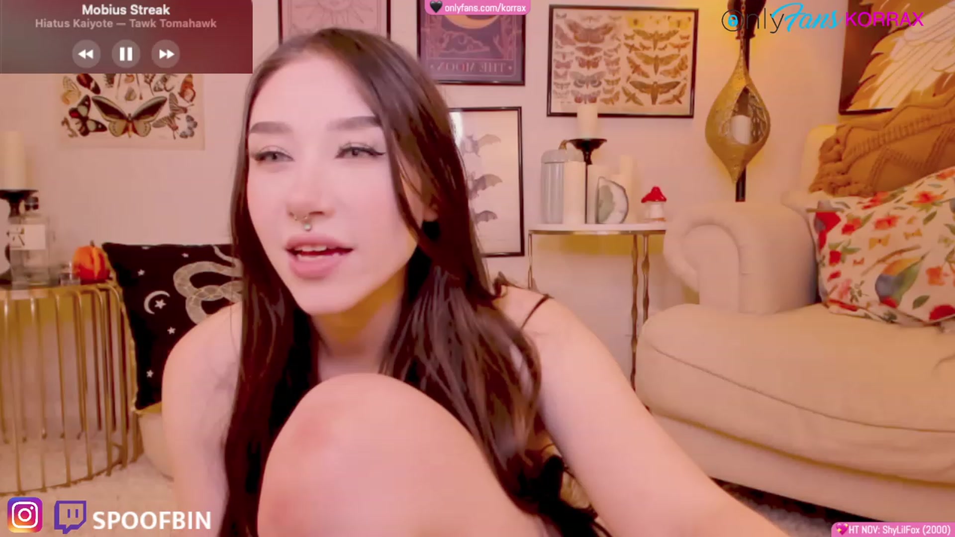 Gallery image thumbnail from Korra's myfreecams stream on, 11/20/2023, 14:06 image 12 of 20