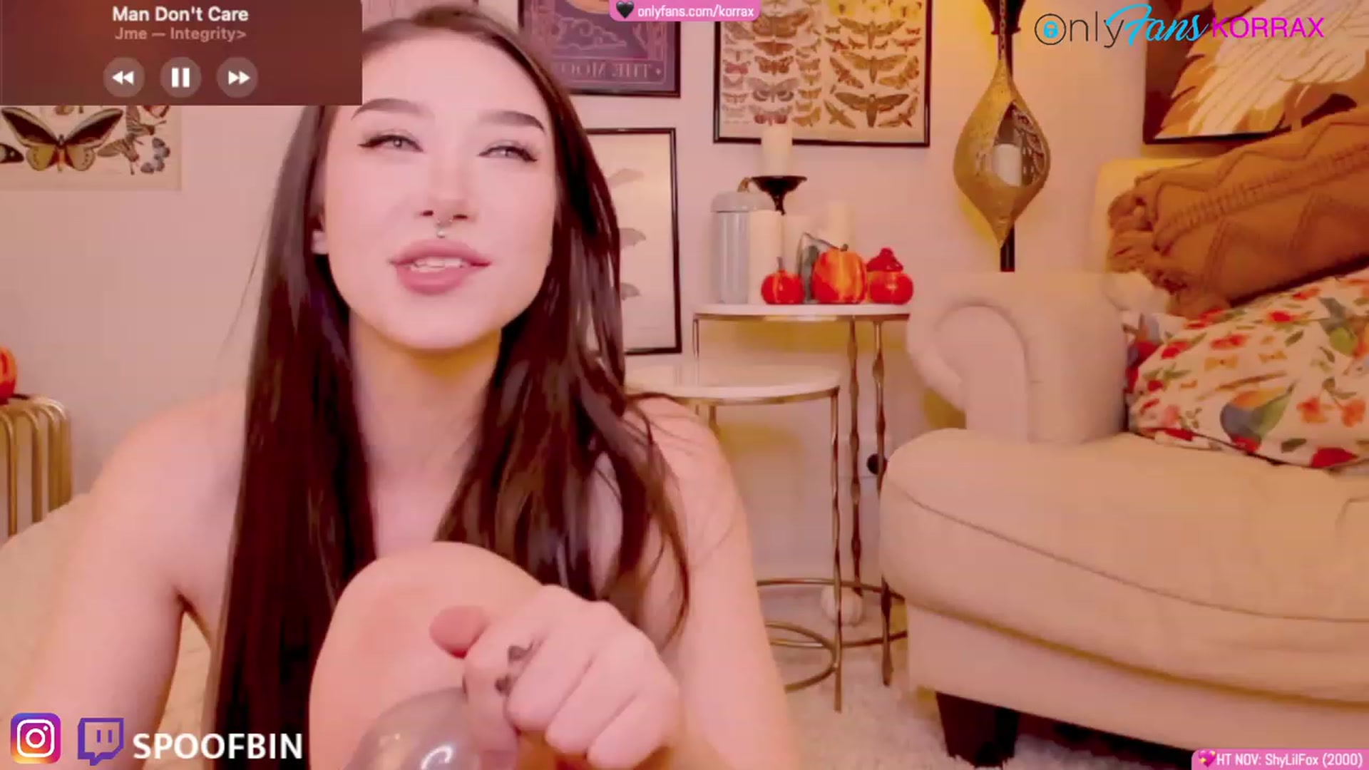Gallery image thumbnail from Korra's myfreecams stream on, 11/22/2023, 09:22 image 3 of 20