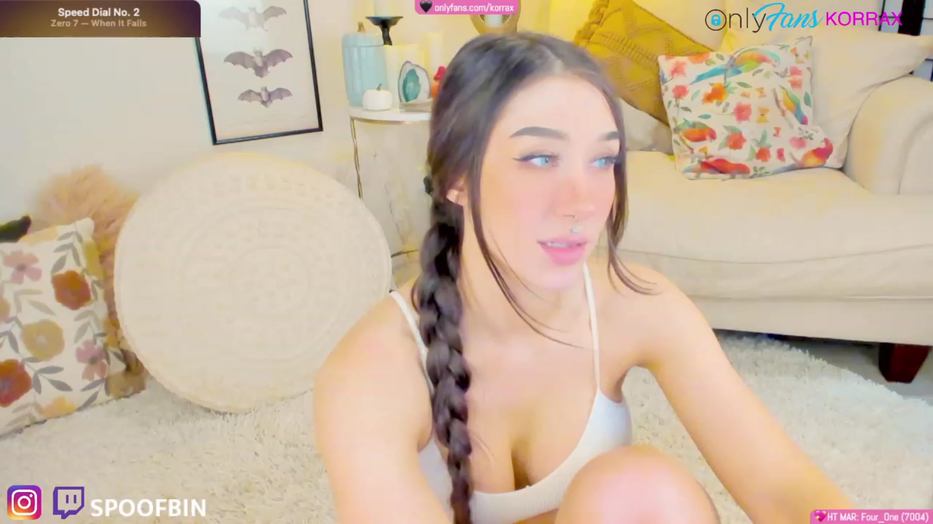 Gallery image thumbnail from Korra's myfreecams stream on, 03/10/2024, 12:13 image 15 of 20