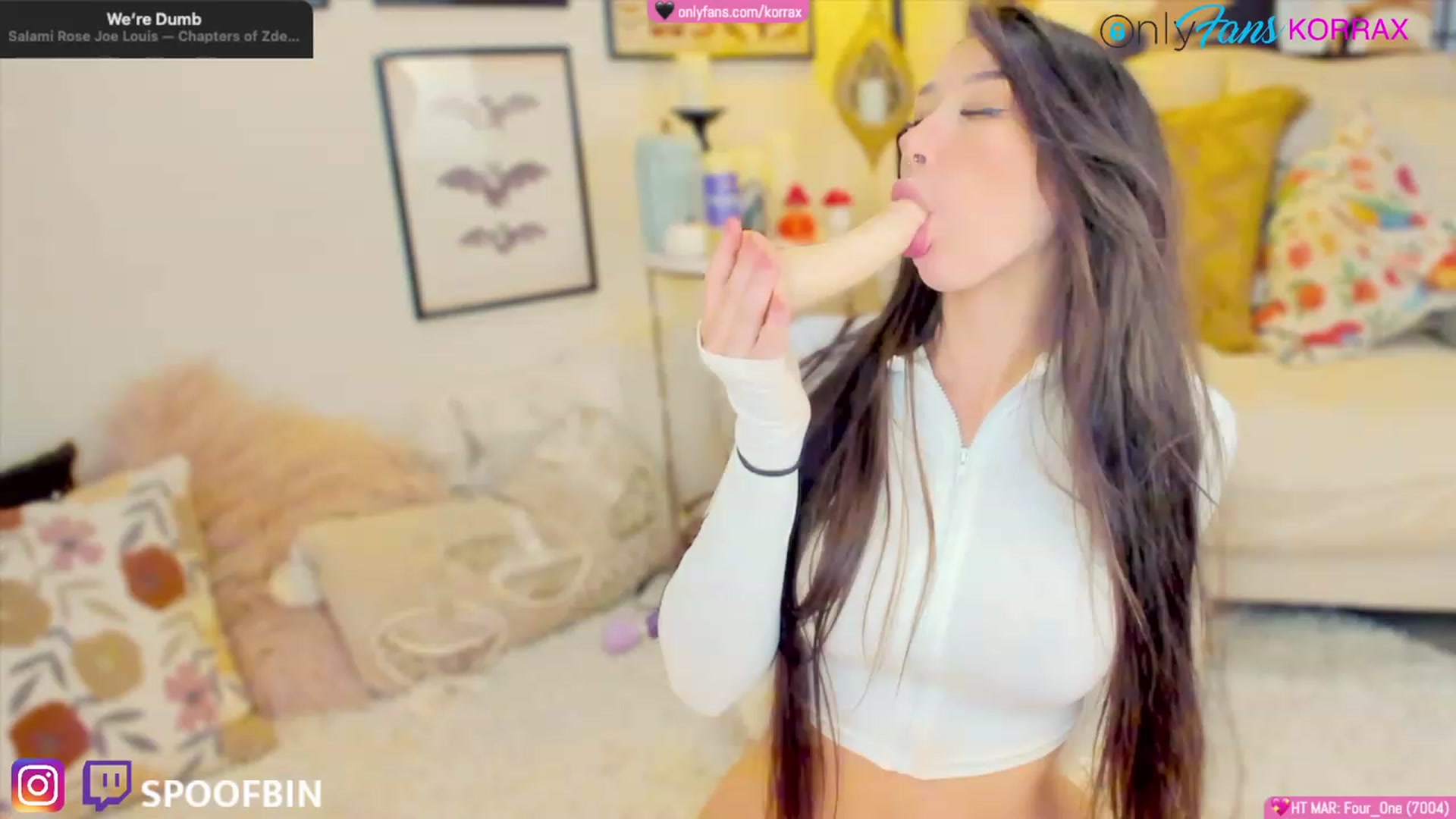 Gallery image thumbnail from Korra's myfreecams stream on, 03/13/2024, 15:20 image 10 of 20