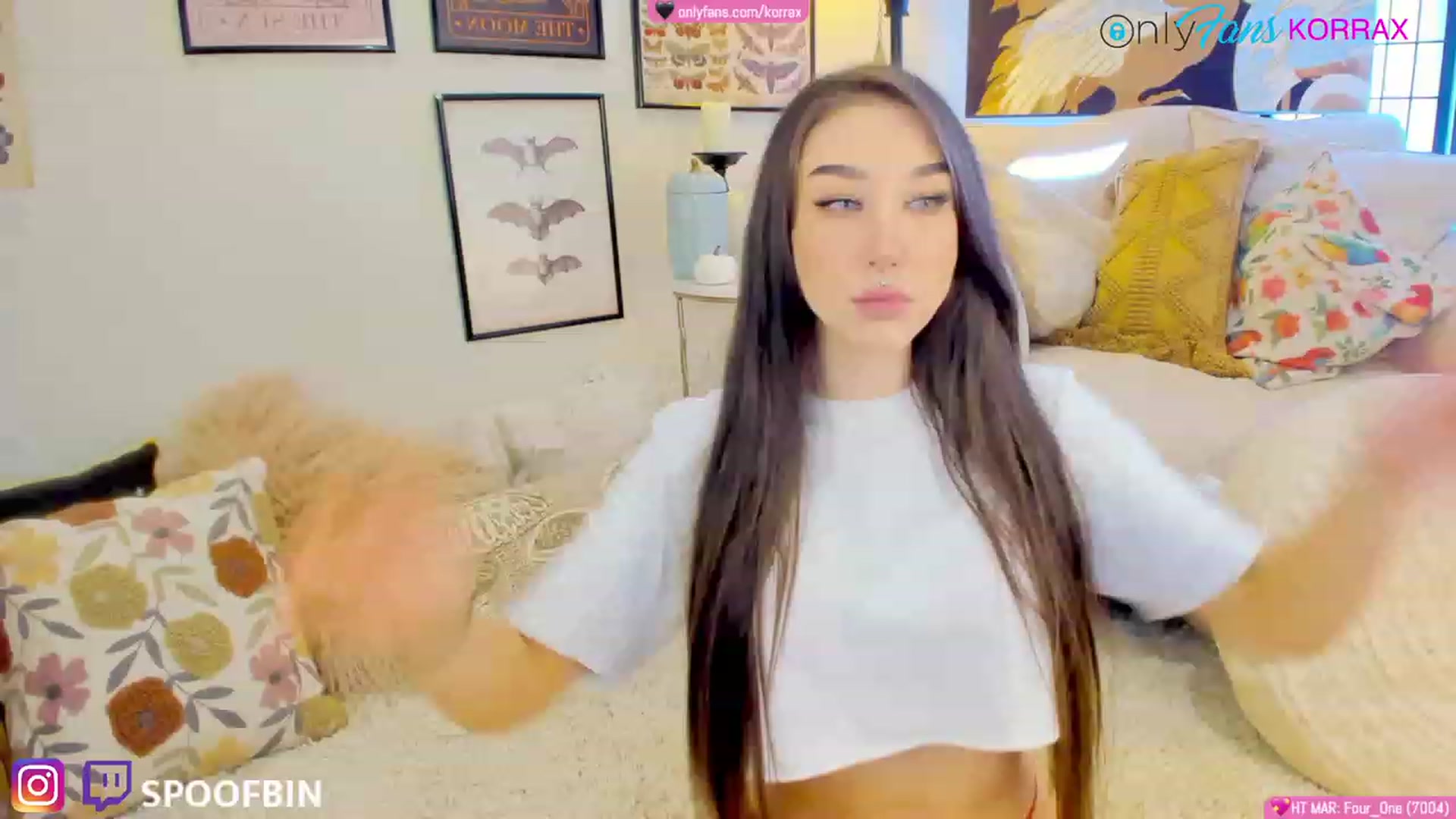 Gallery image thumbnail from Korra's myfreecams stream on, 03/15/2024, 04:15 image 2 of 20