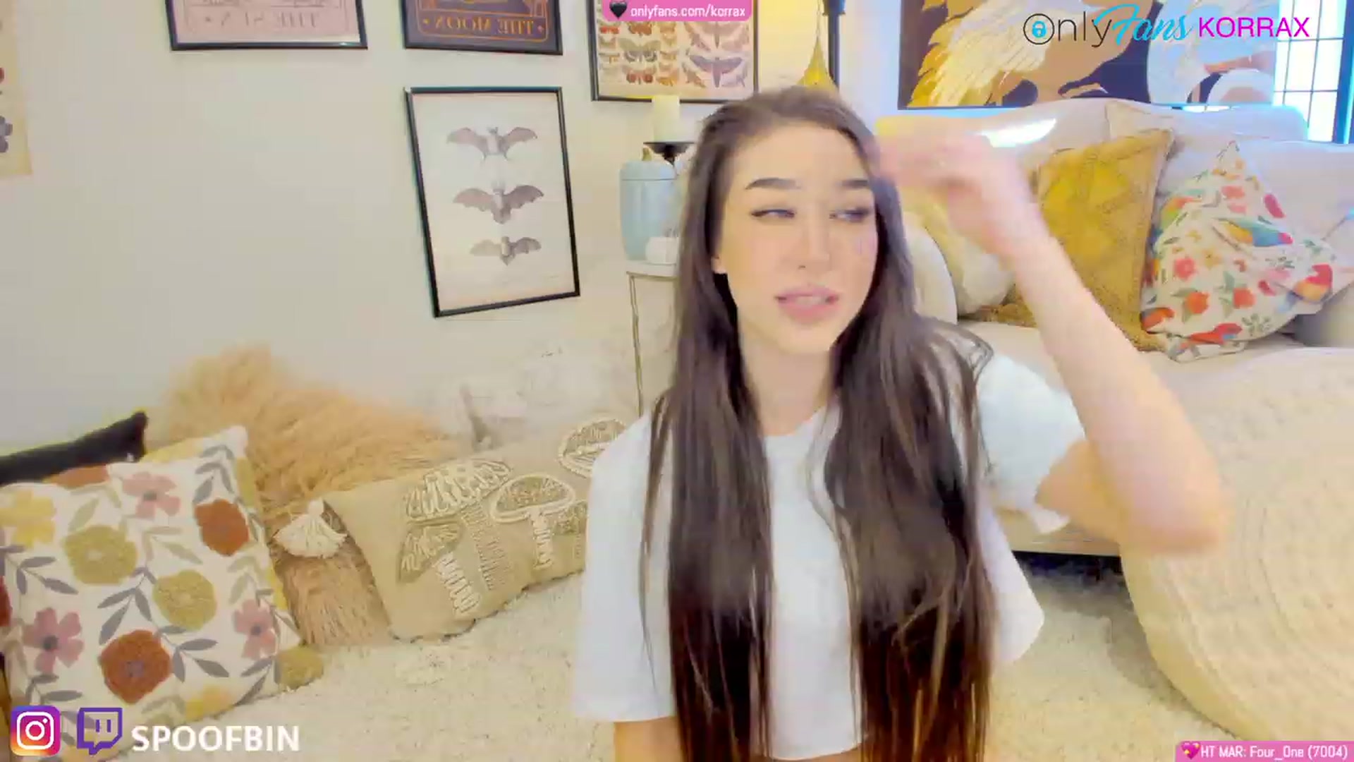 Gallery image thumbnail from Korra's myfreecams stream on, 03/15/2024, 04:15 image 4 of 20