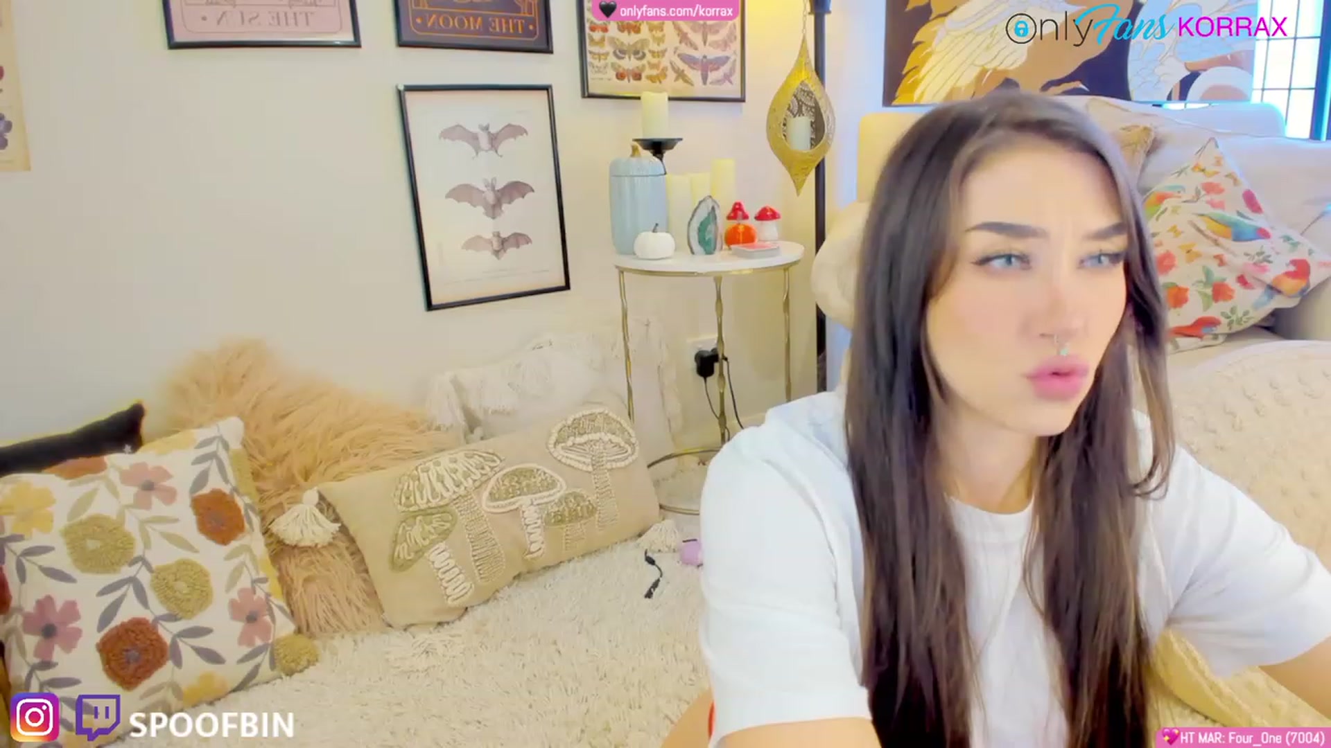 Gallery image thumbnail from Korra's myfreecams stream on, 03/15/2024, 04:15 image 3 of 20