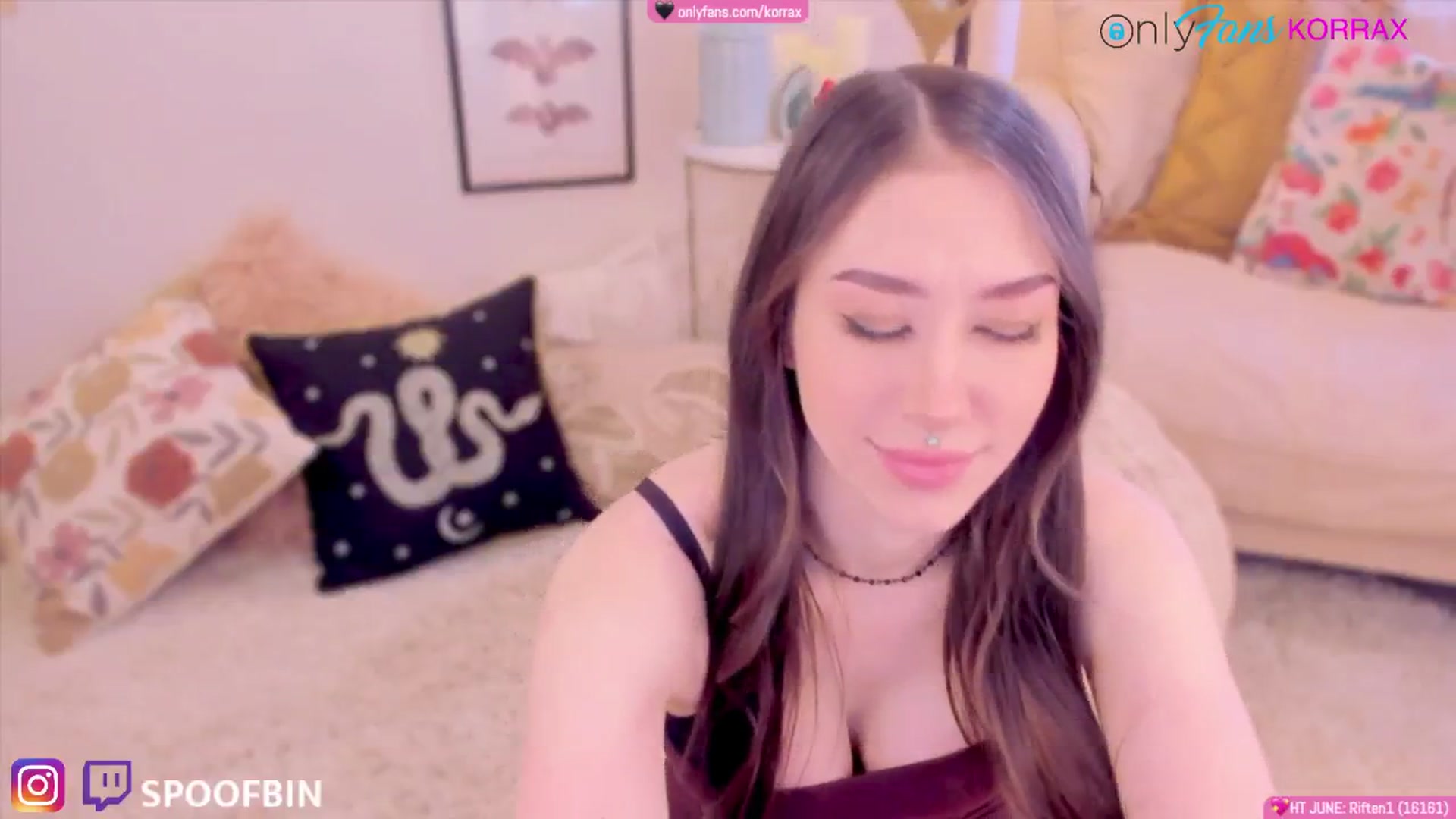 Gallery image thumbnail from Korra's myfreecams stream on, 06/06/2024, 03:40 image 12 of 20