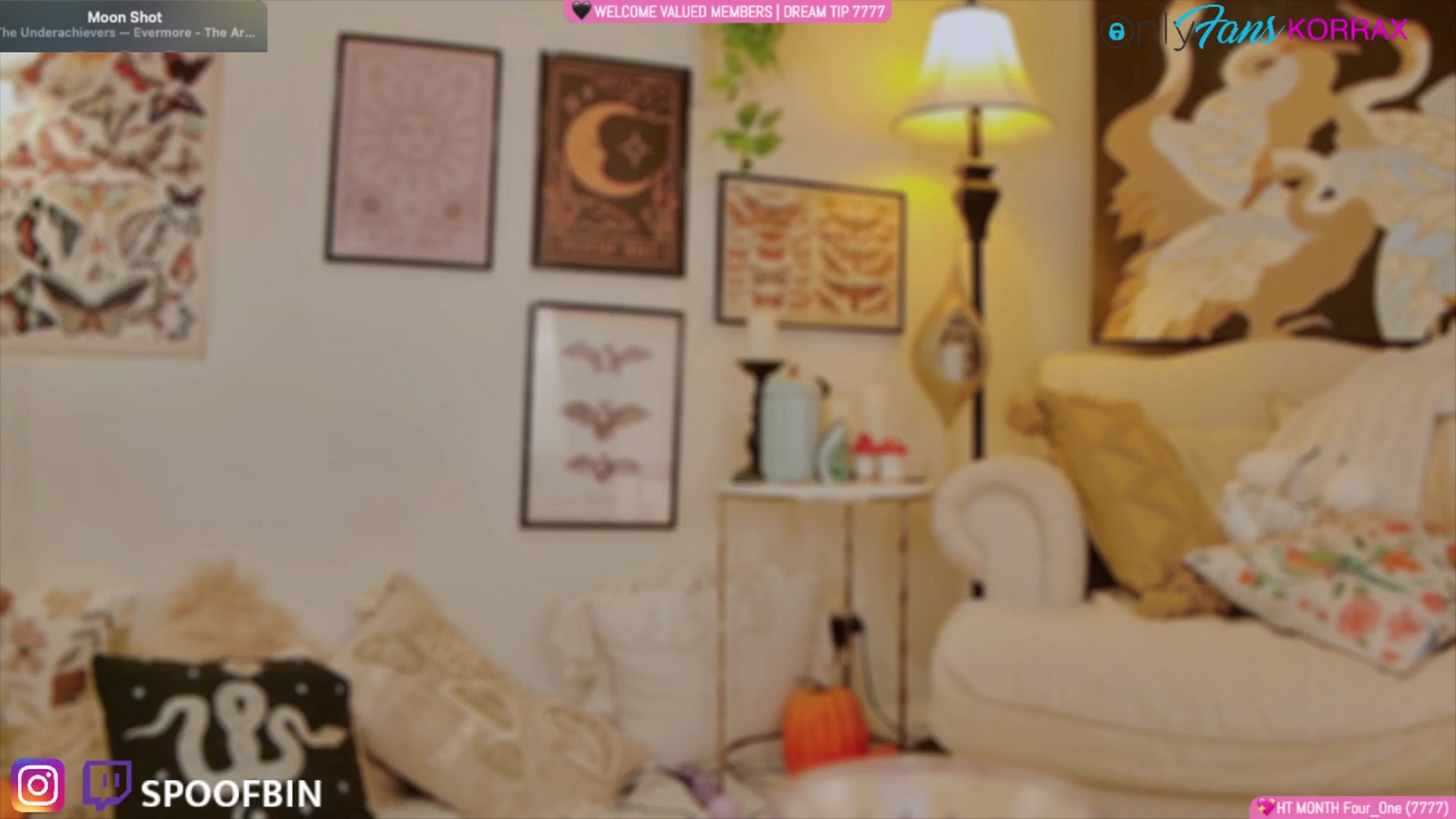 Gallery image thumbnail from Korra's myfreecams stream on, 10/28/2024, 14:58 image 6 of 20