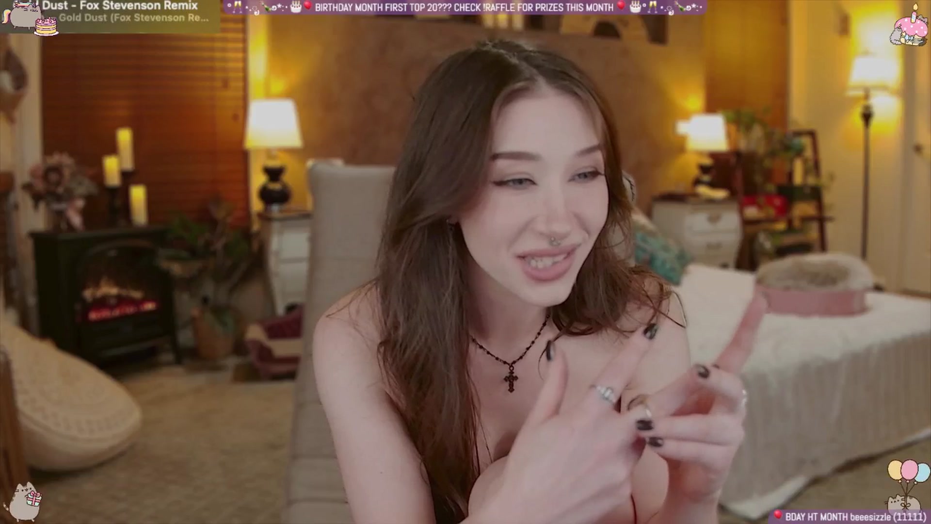 Gallery image thumbnail from Korra's myfreecams stream on, 08/01/2025, 11:43 image 12 of 20