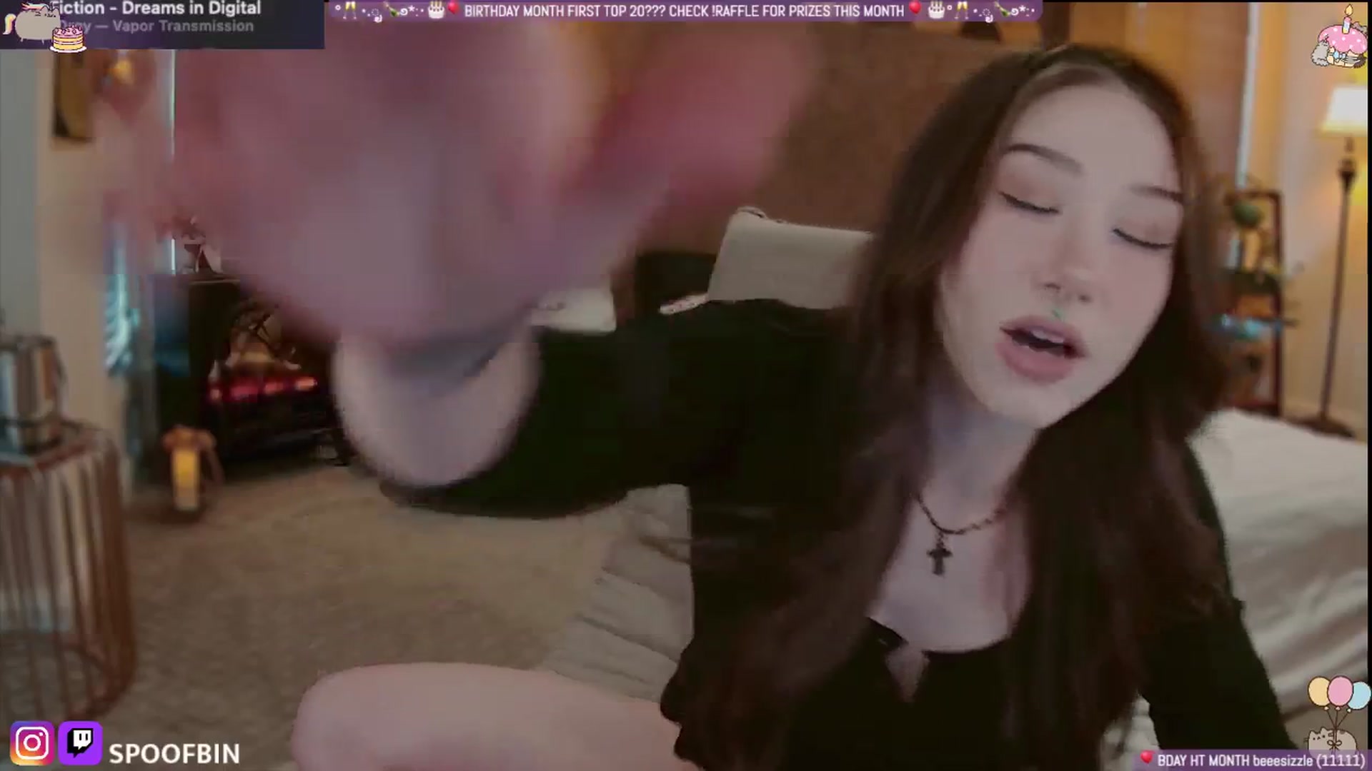 Gallery image thumbnail from Korra's myfreecams stream on, 08/08/2025, 09:46 image 2 of 20