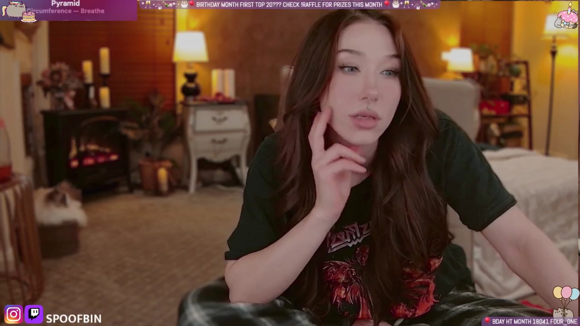 Gallery image thumbnail from Korra's myfreecams stream on, 08/12/2025, 13:51 image 10 of 20