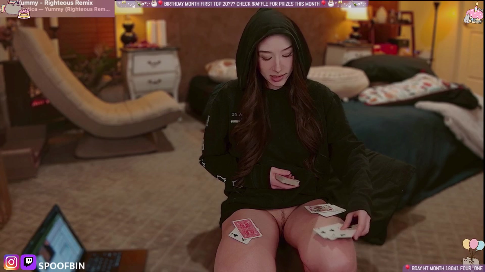 Gallery image thumbnail from Korra's myfreecams stream on, 08/17/2025, 14:47 image 13 of 20