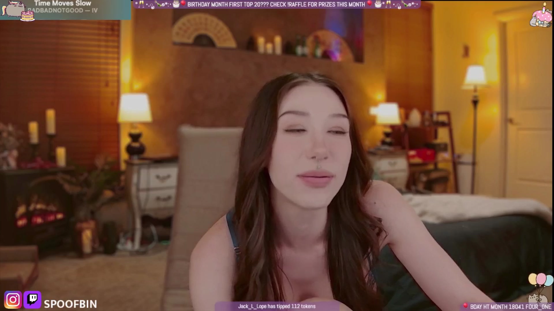 Gallery image thumbnail from Korra's myfreecams stream on, 08/18/2025, 11:51 image 8 of 20