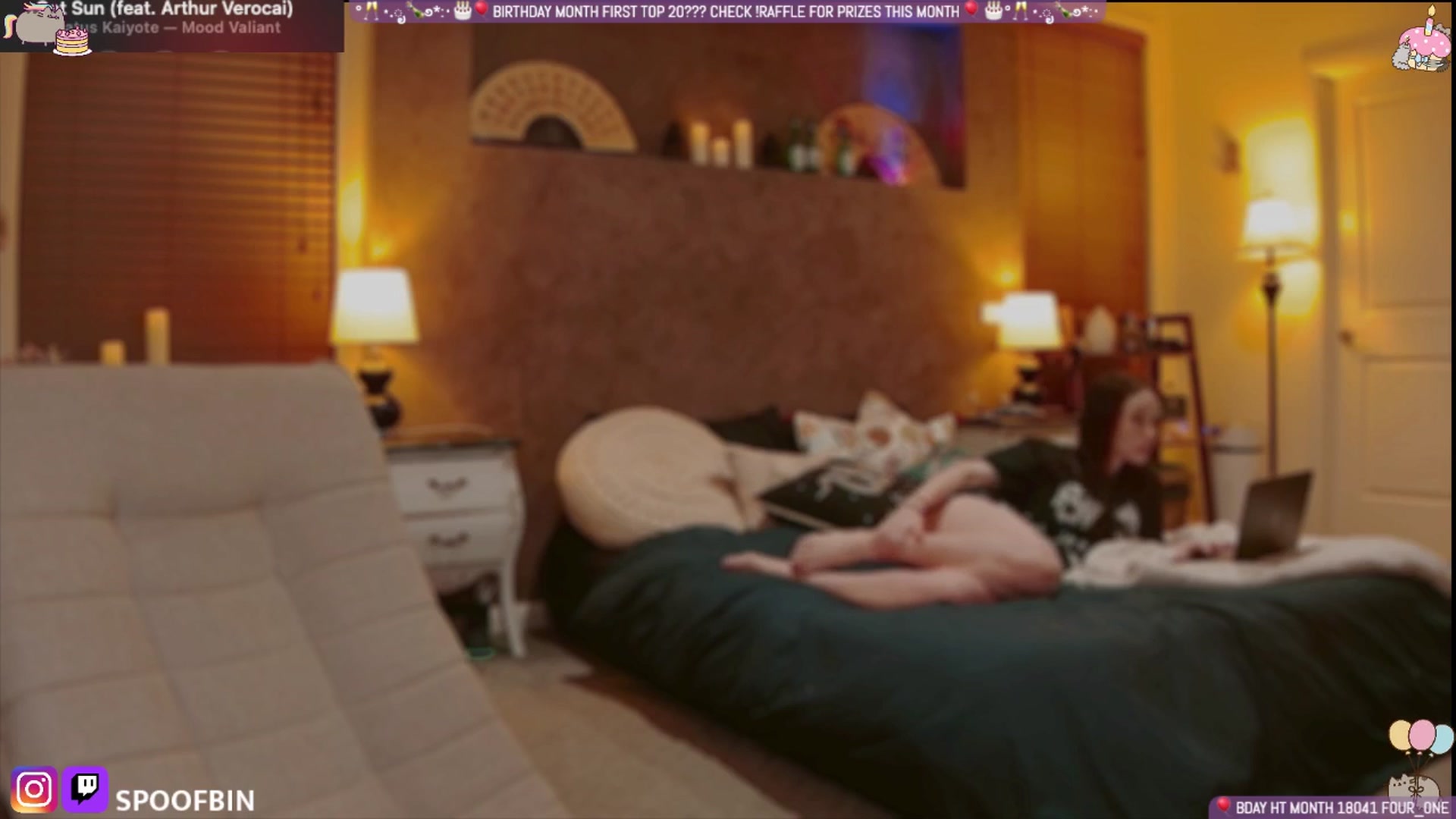Gallery image thumbnail from Korra's myfreecams stream on, 08/18/2025, 16:14 image 2 of 20