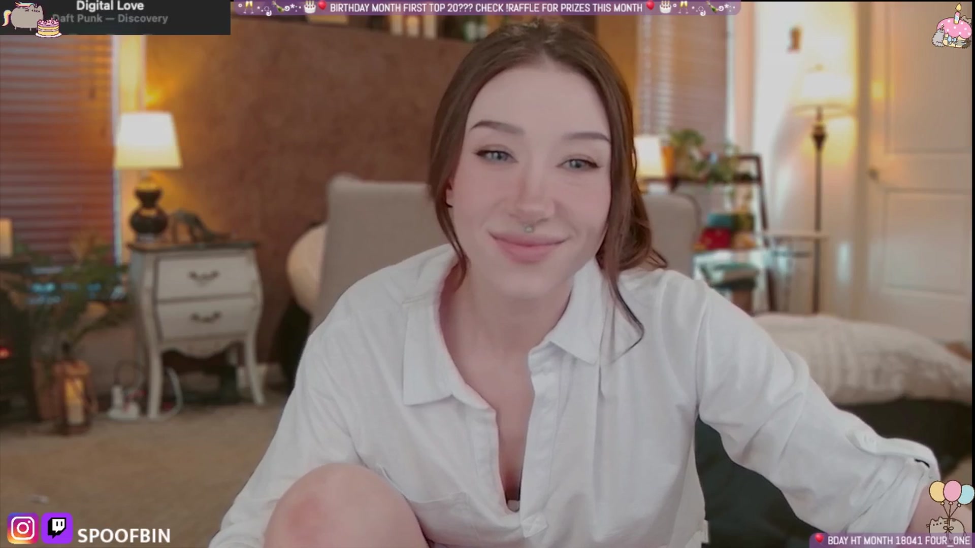 Gallery image thumbnail from Korra's myfreecams stream on, 08/19/2025, 10:31 image 4 of 20