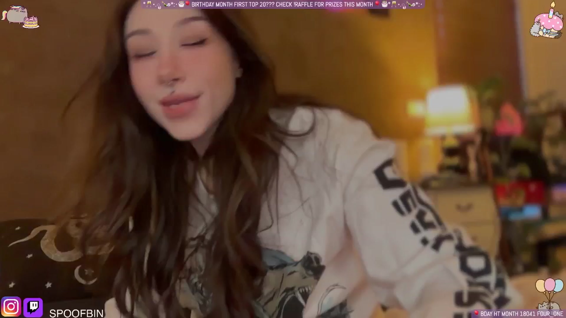 Gallery image thumbnail from Korra's myfreecams stream on, 08/25/2025, 12:27 image 1 of 20