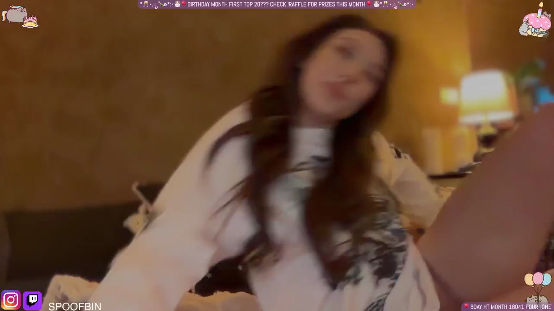 Gallery image thumbnail from Korra's myfreecams stream on, 08/25/2025, 17:39 image 2 of 20