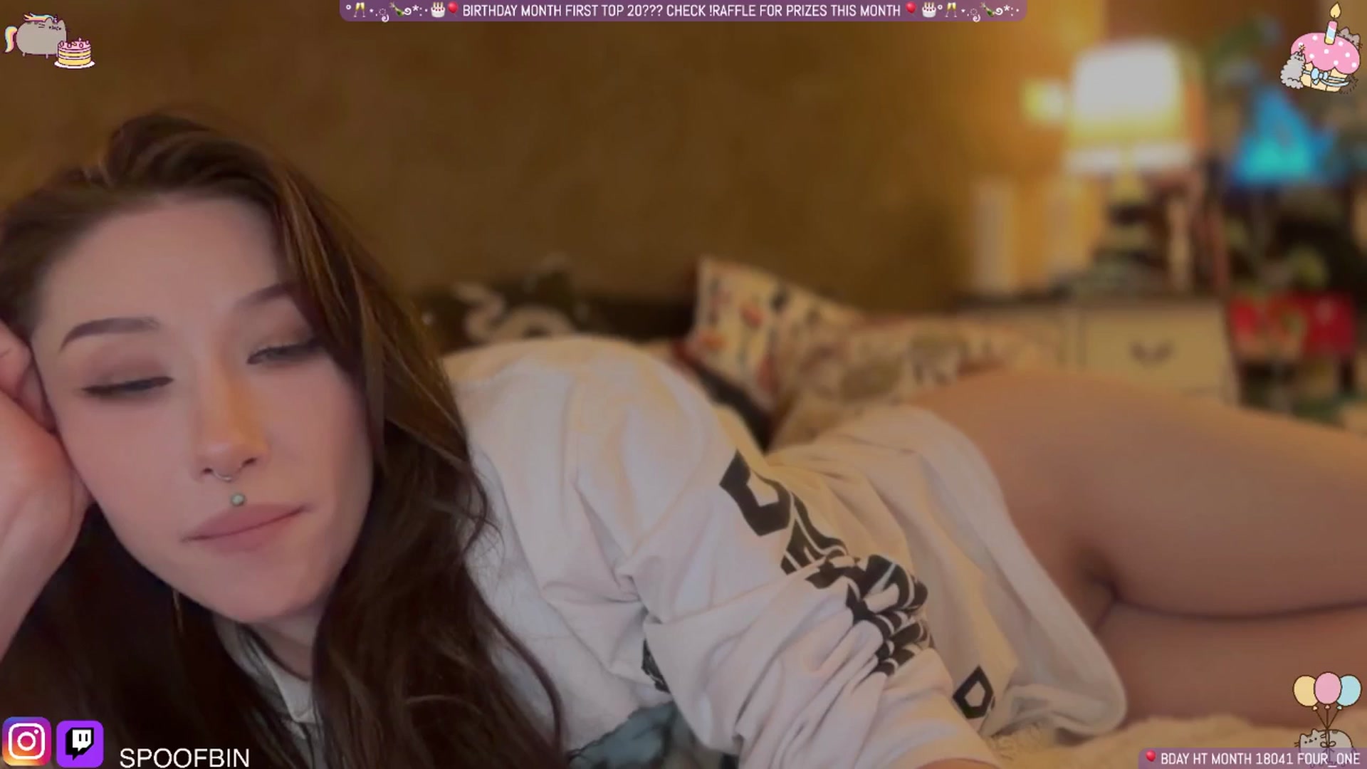 Gallery image thumbnail from Korra's myfreecams stream on, 08/25/2025, 17:39 image 3 of 20