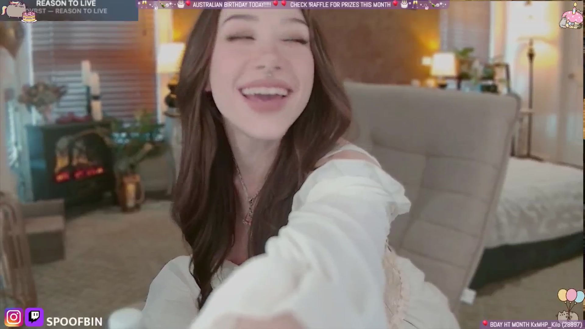 Gallery image thumbnail from Korra's myfreecams stream on, 08/28/2025, 08:22 image 10 of 20