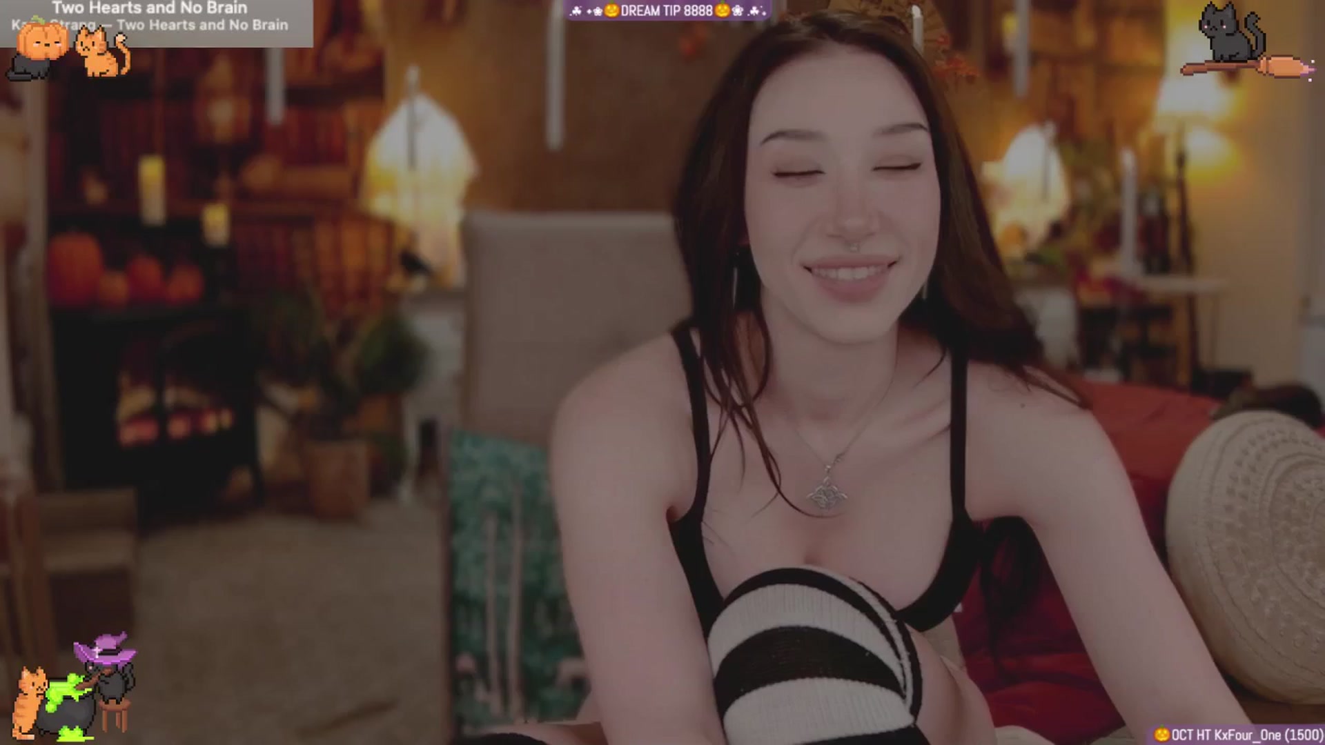 Gallery image thumbnail from Korra's myfreecams stream on, 10/01/2025, 09:34 image 1 of 20