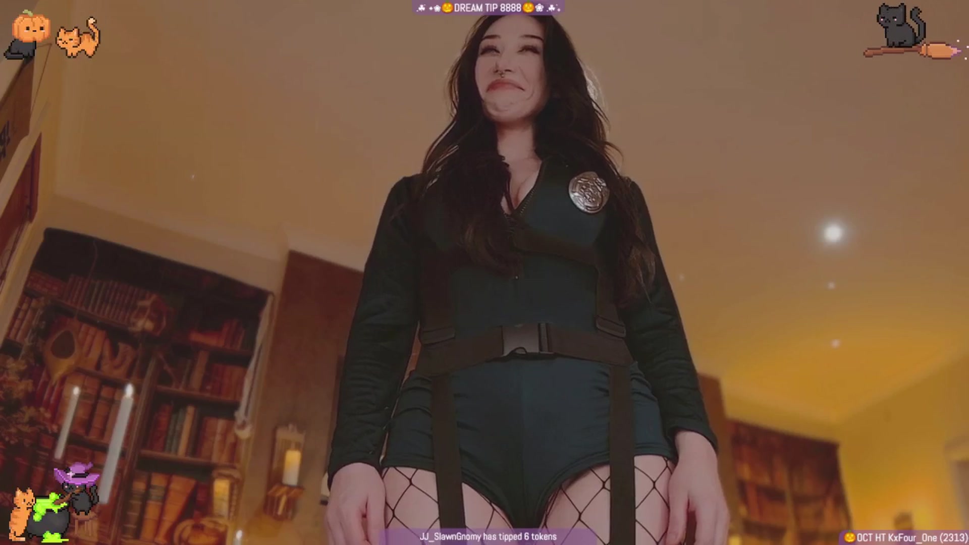 Gallery image thumbnail from Korra's myfreecams stream on, 10/04/2025, 13:47 image 2 of 20