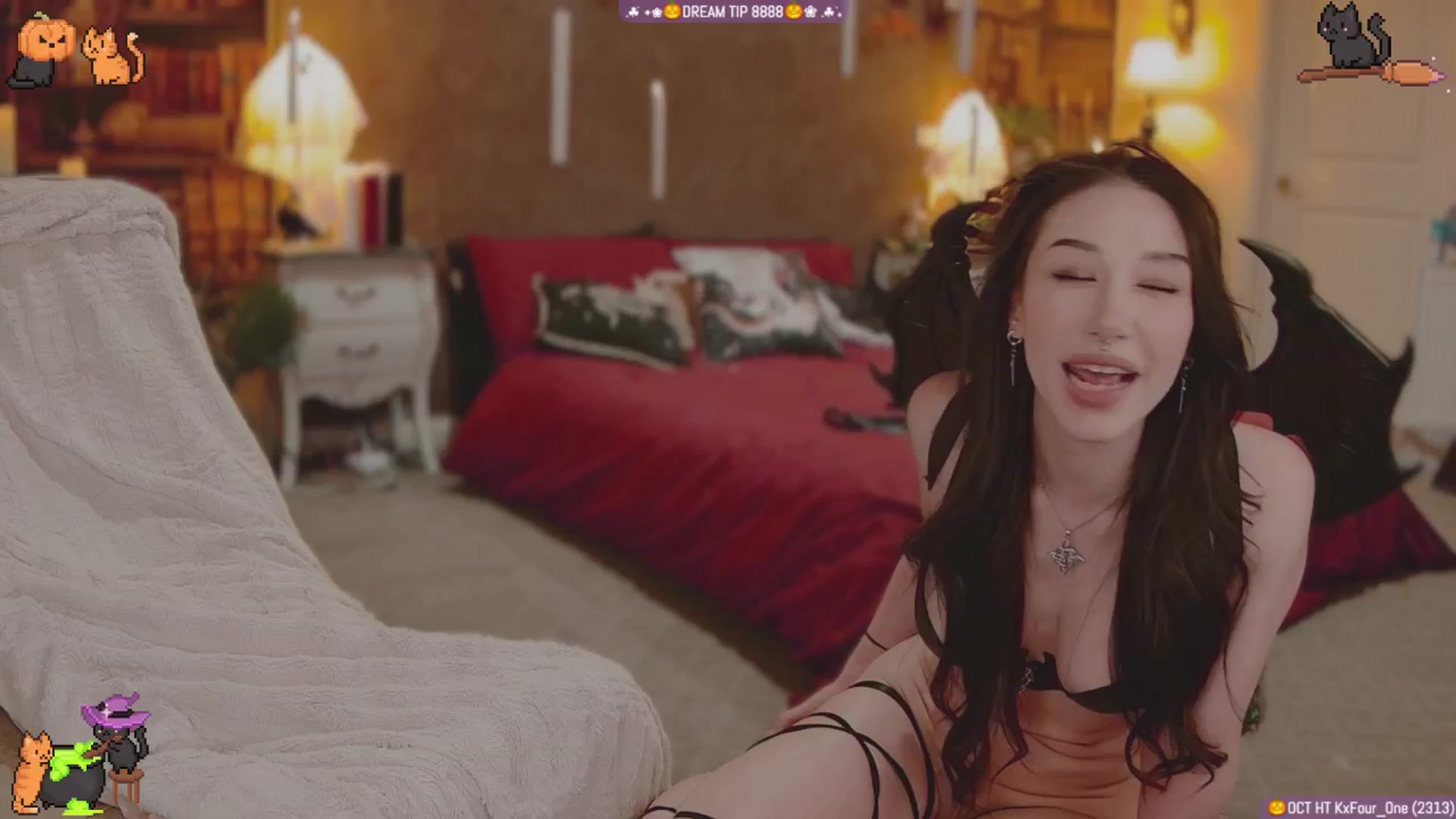 Gallery image thumbnail from Korra's myfreecams stream on, 10/05/2025, 12:57 image 1 of 20