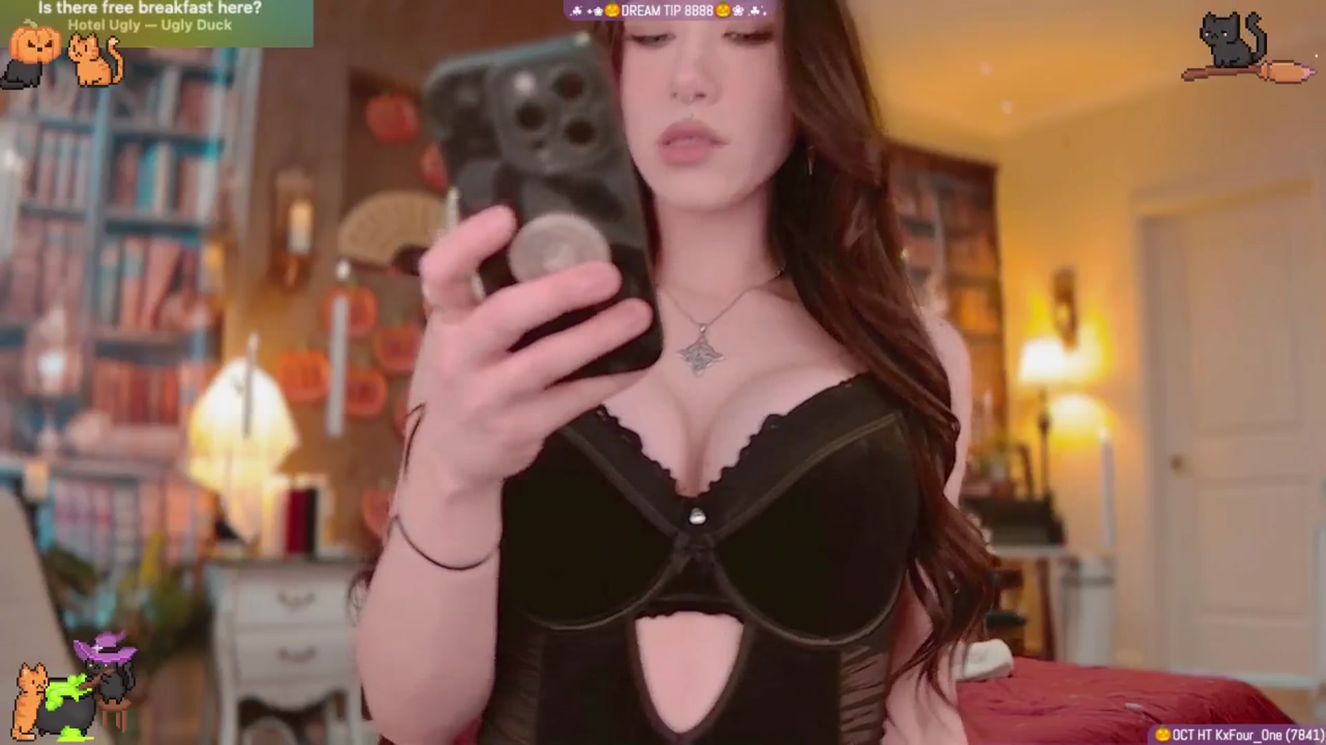 Gallery image thumbnail from Korra's myfreecams stream on, 10/11/2025, 08:19 image 3 of 20
