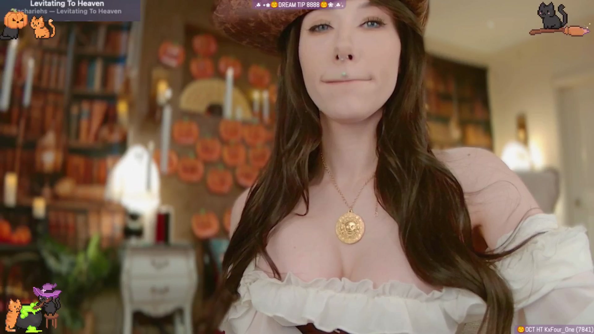 Gallery image thumbnail from Korra's myfreecams stream on, 10/12/2025, 09:26 image 14 of 20