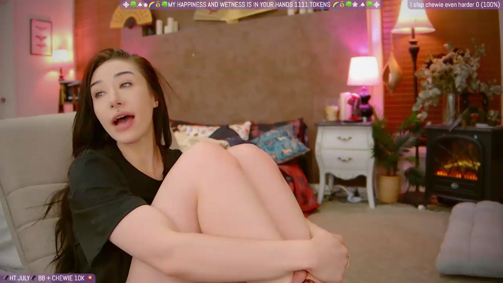 Gallery image thumbnail from Korra's myfreecams stream on, 07/03/2026, 15:14 image 5 of 20