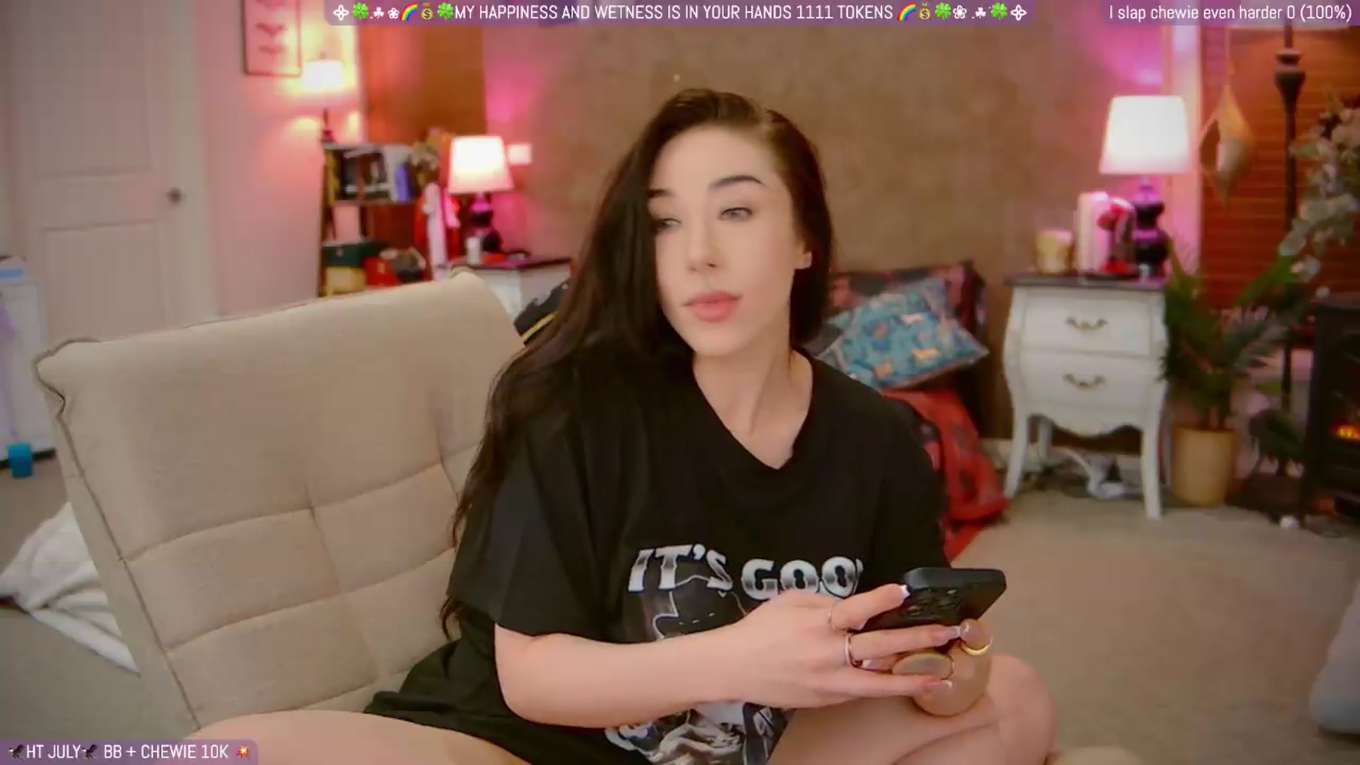 Gallery image thumbnail from Korra's myfreecams stream on, 07/03/2026, 15:14 image 10 of 20