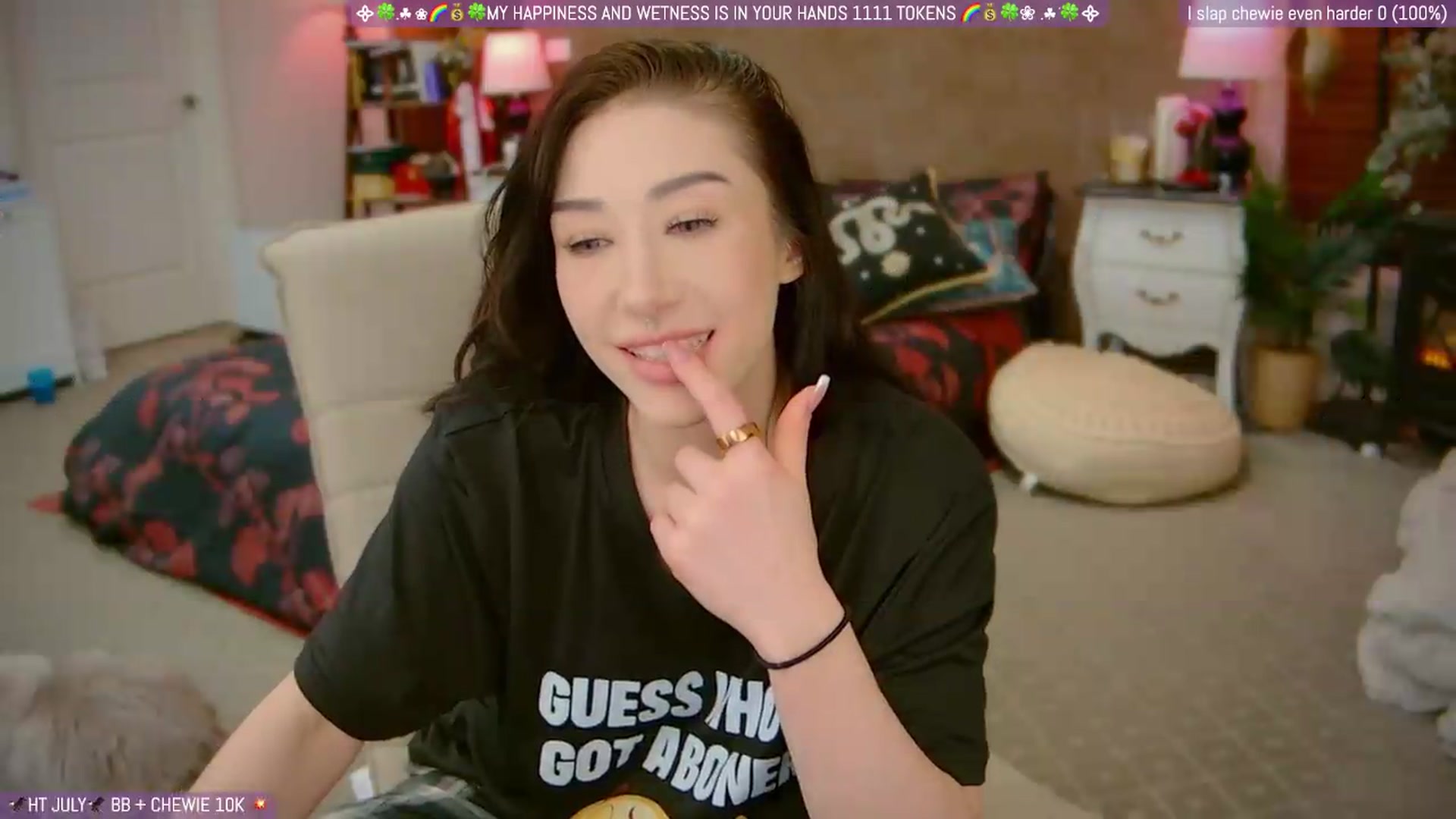 Gallery image thumbnail from Korra's myfreecams stream on, 07/04/2026, 12:53 image 15 of 20
