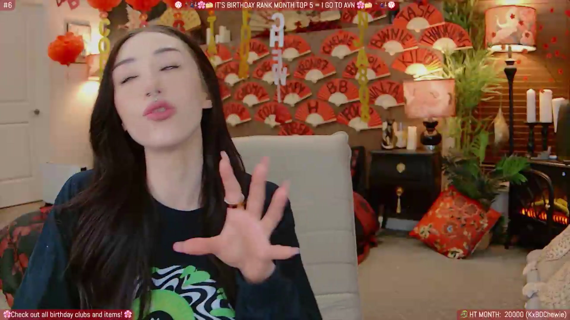 Gallery image thumbnail from Korra's myfreecams stream on, 08/10/2026, 12:15 image 18 of 20