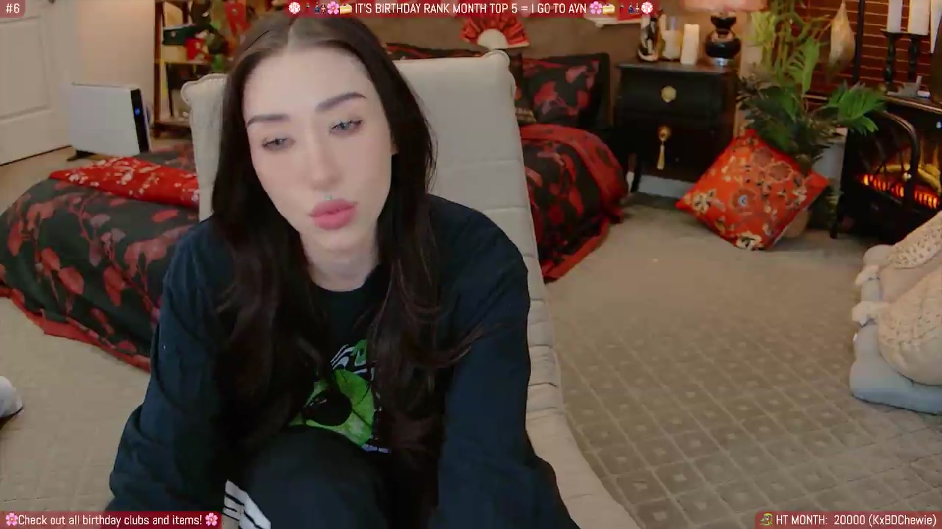 Gallery image thumbnail from Korra's myfreecams stream on, 08/10/2026, 12:15 image 10 of 20