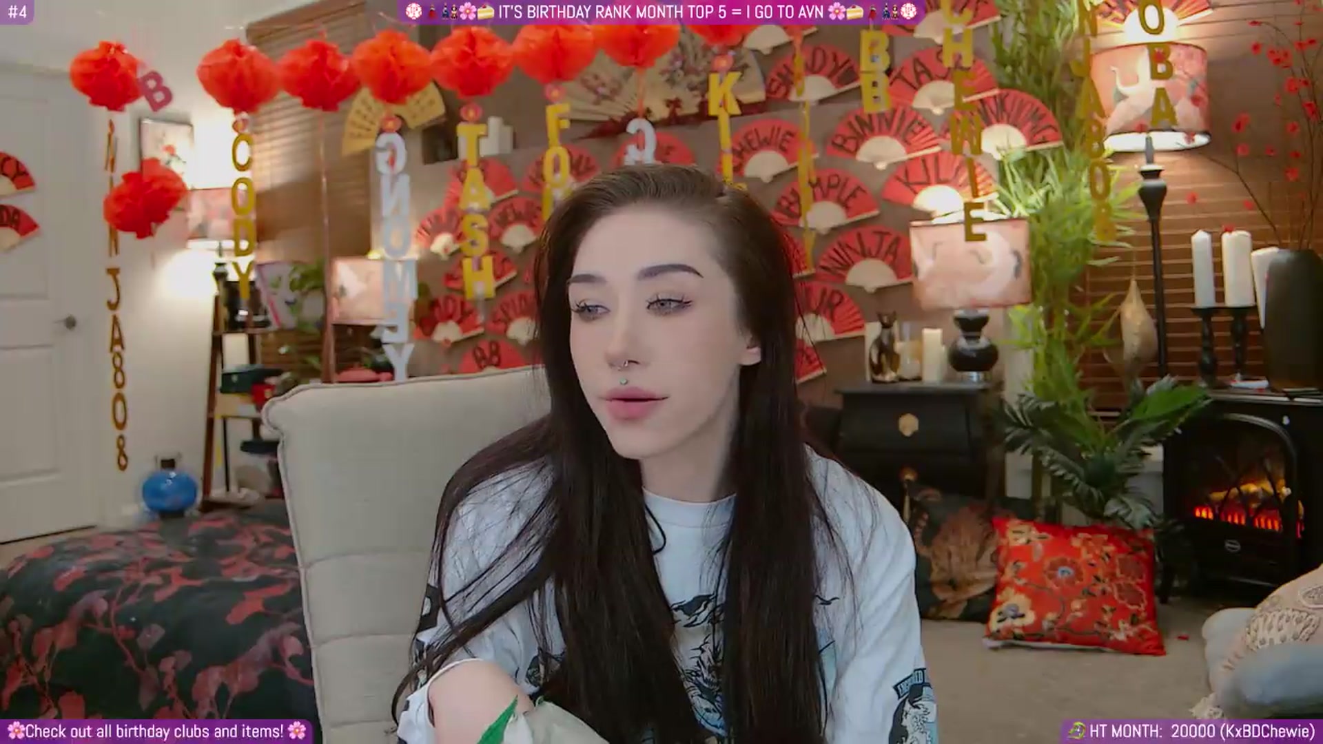 Gallery image thumbnail from Korra's myfreecams stream on, 08/20/2026, 11:28 image 17 of 20