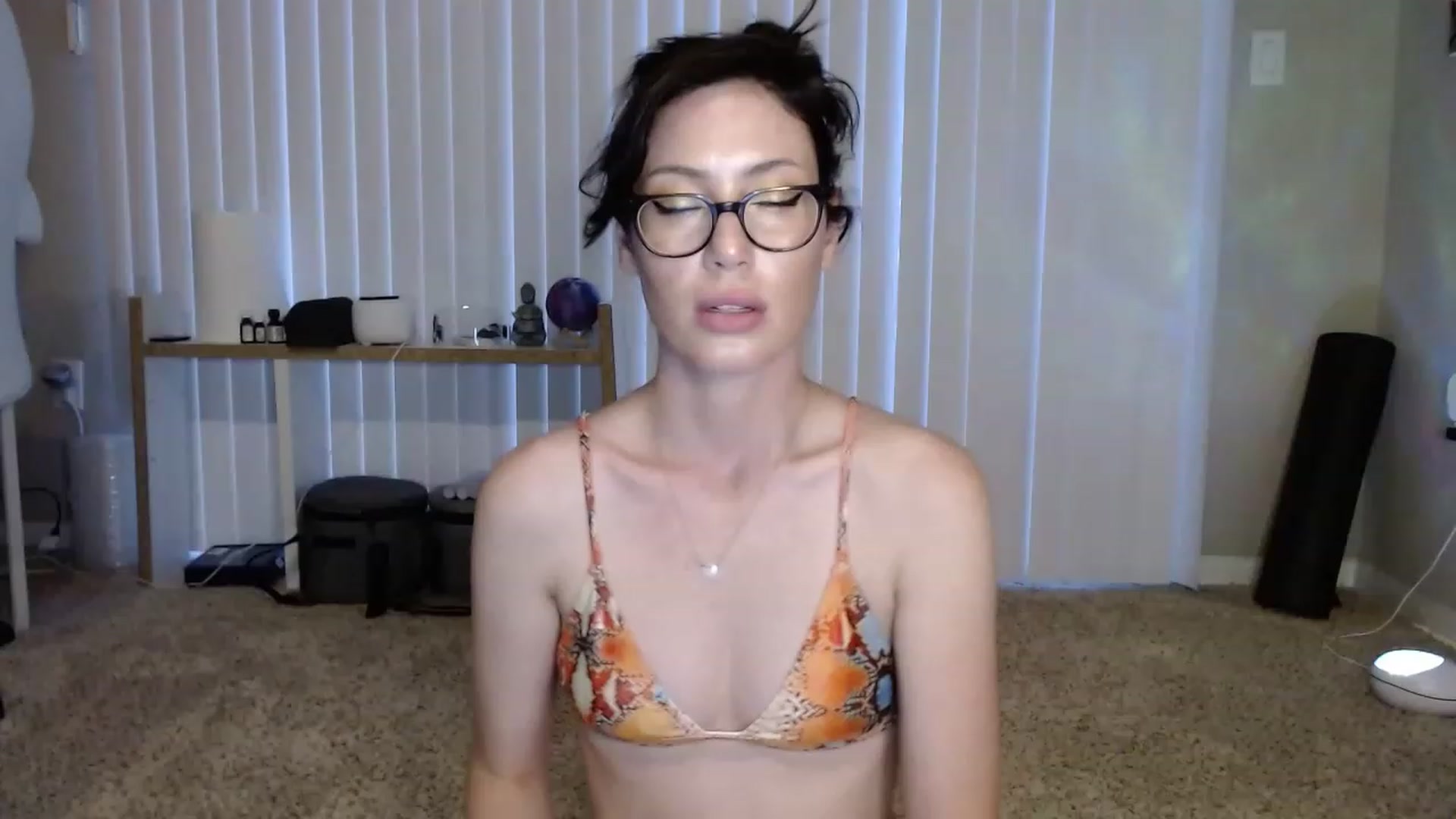 Gallery image thumbnail from KoryJade's myfreecams stream on, 06/19/2023, 01:36 image 19 of 20