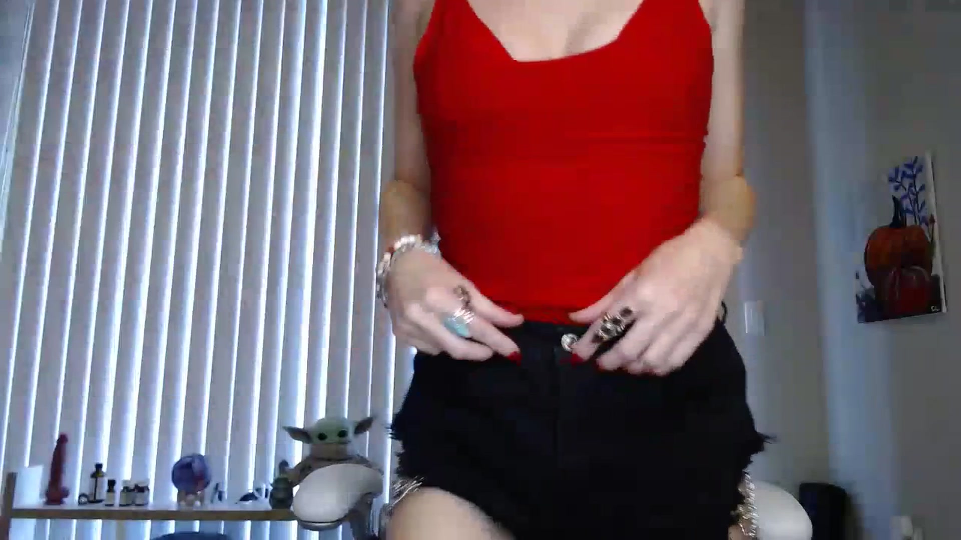 Gallery image thumbnail from KoryJade's myfreecams stream on, 07/05/2023, 24:53 image 9 of 20