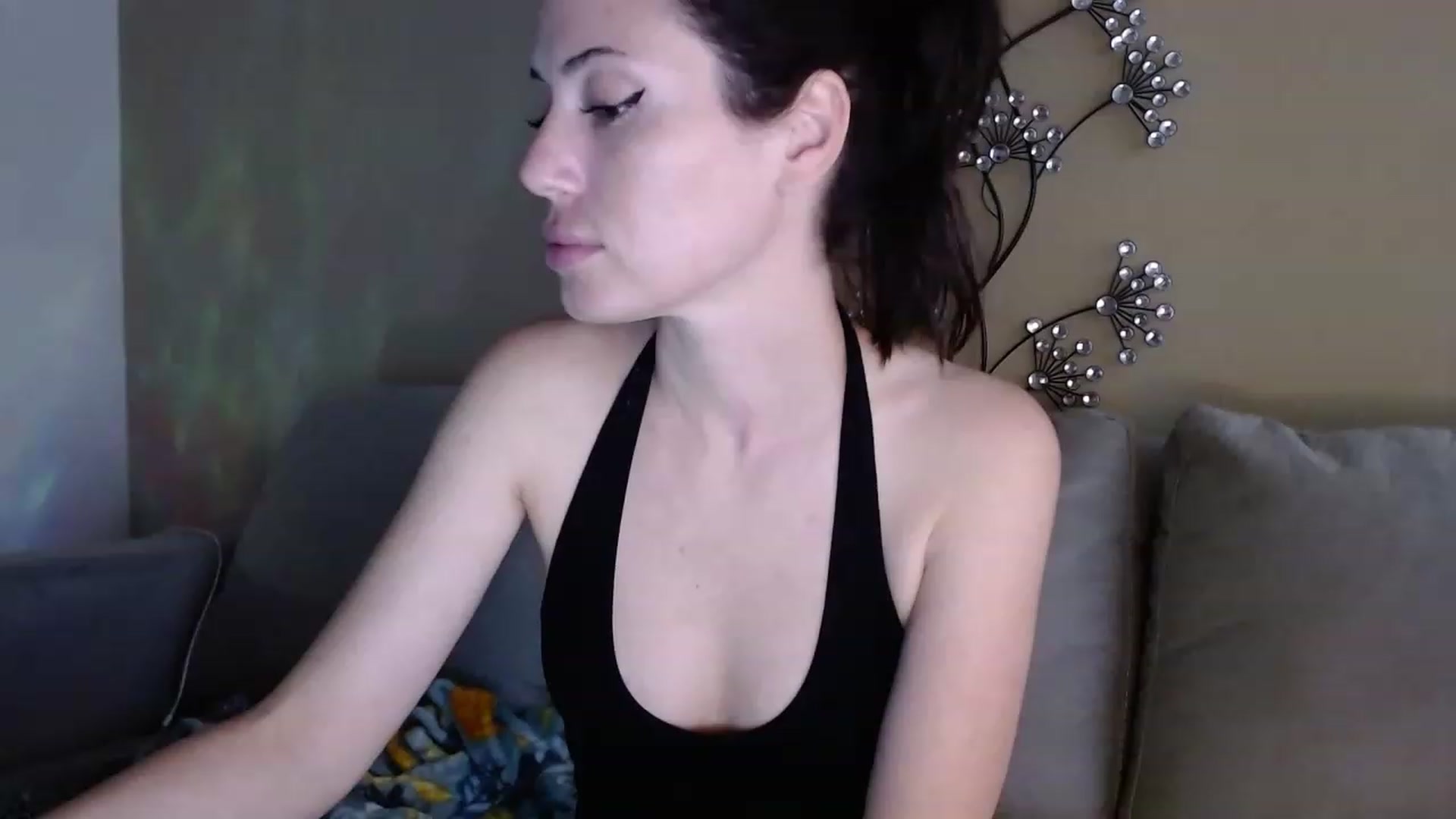 Gallery image thumbnail from KoryJade's myfreecams stream on, 07/06/2023, 19:30 image 13 of 20